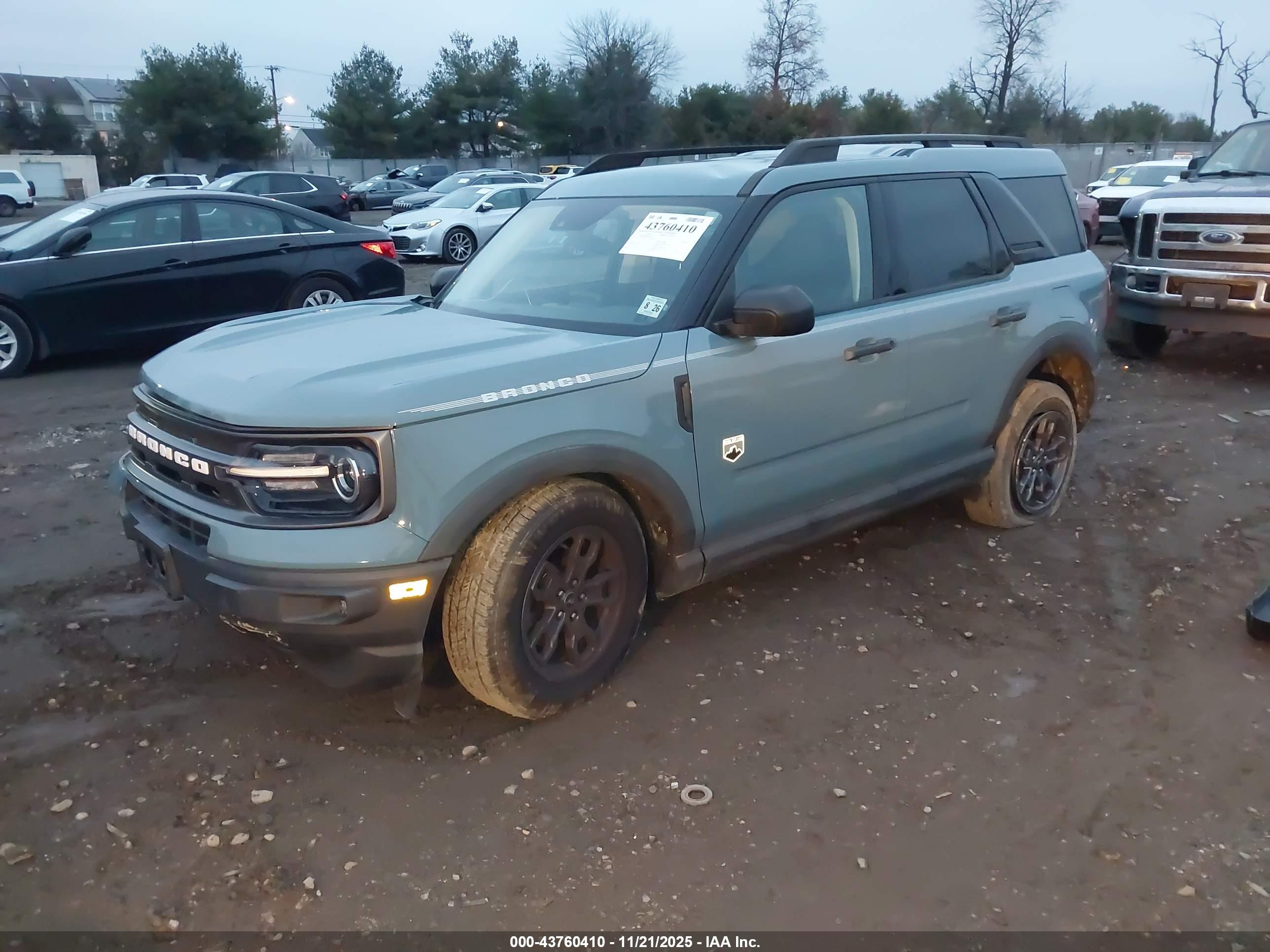 FORD BRONCO image 2