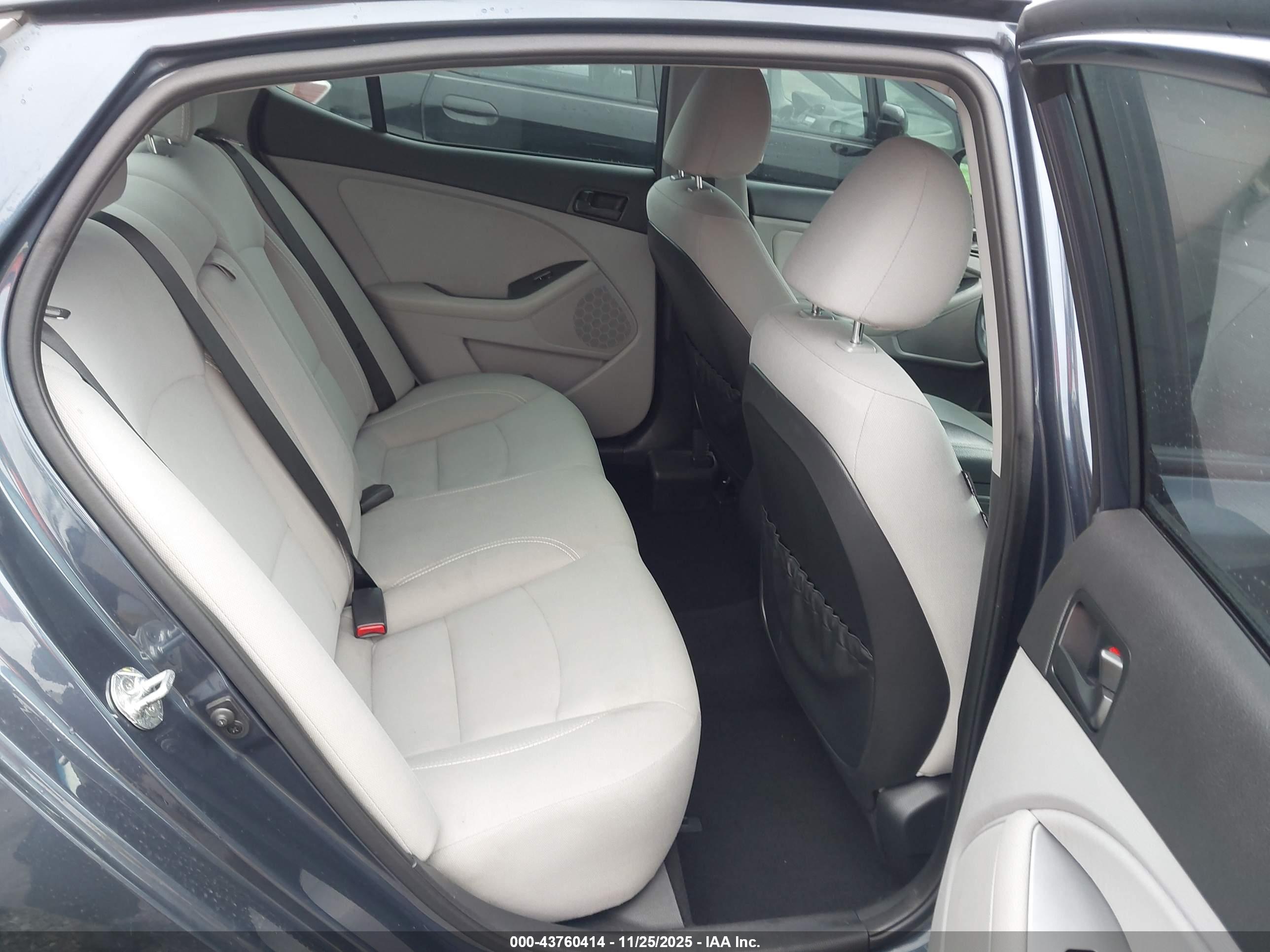 KIA OPTIMA image 8
