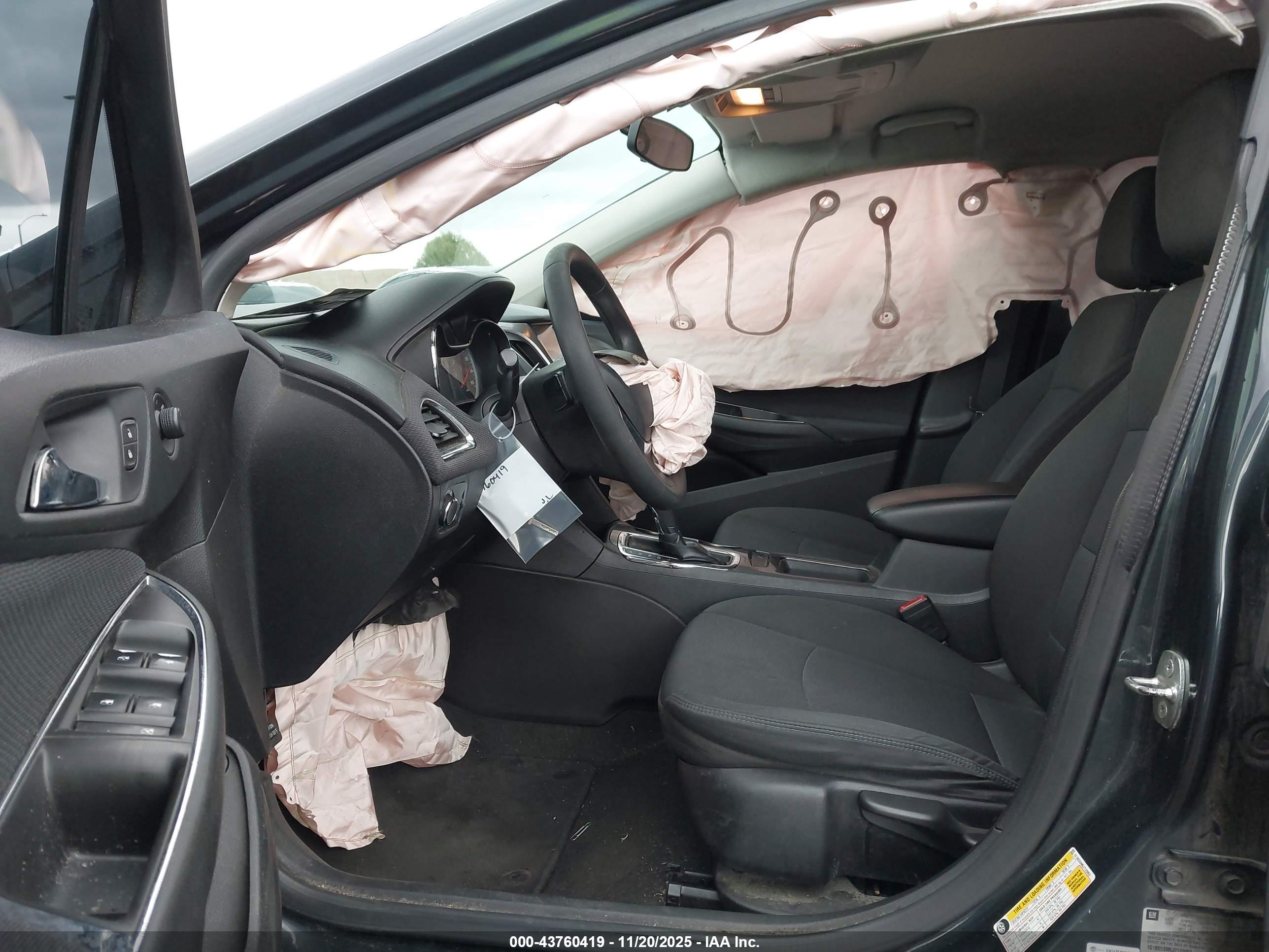 CHEVROLET CRUZE image 5
