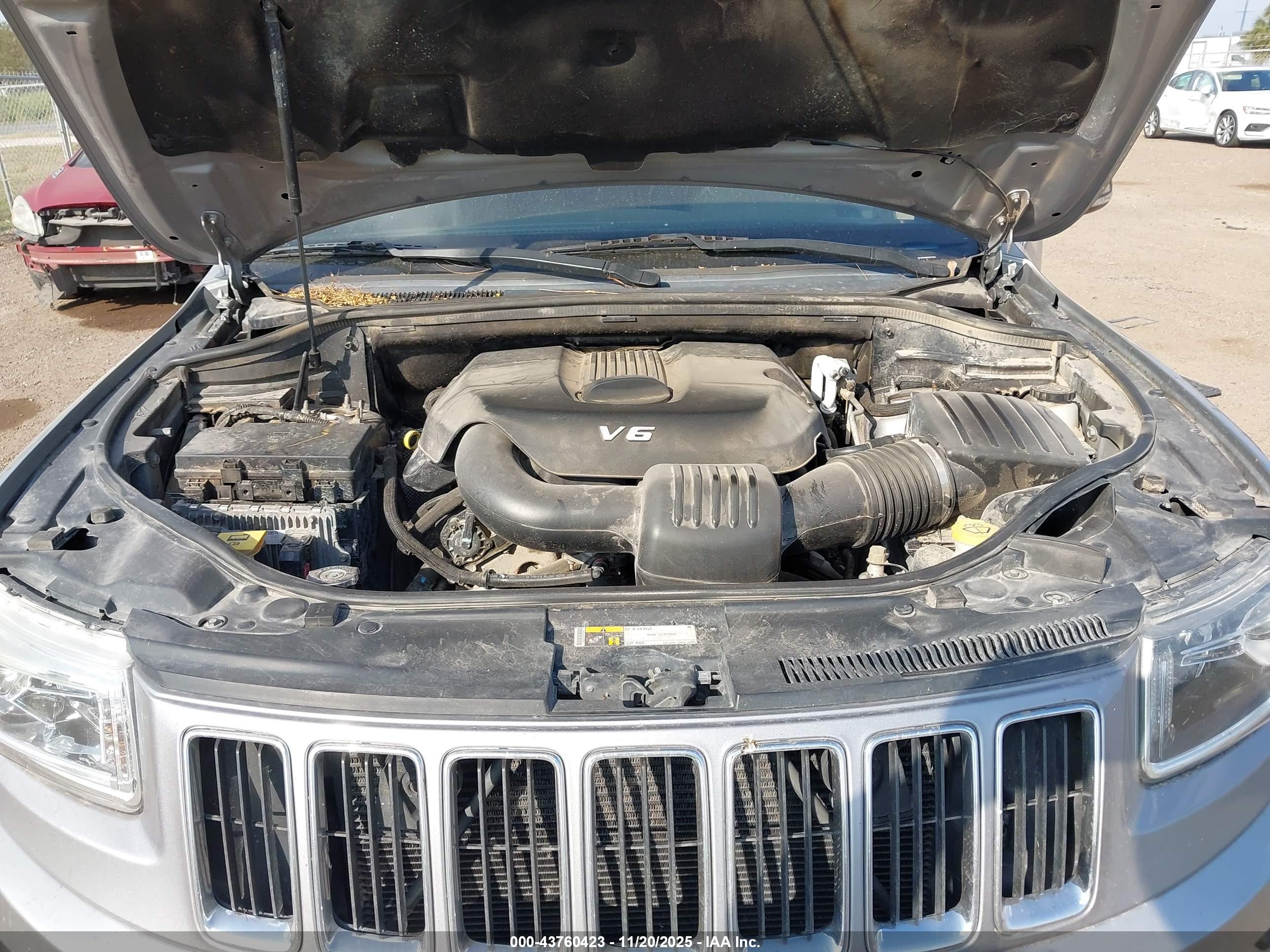 JEEP GRAND image 10