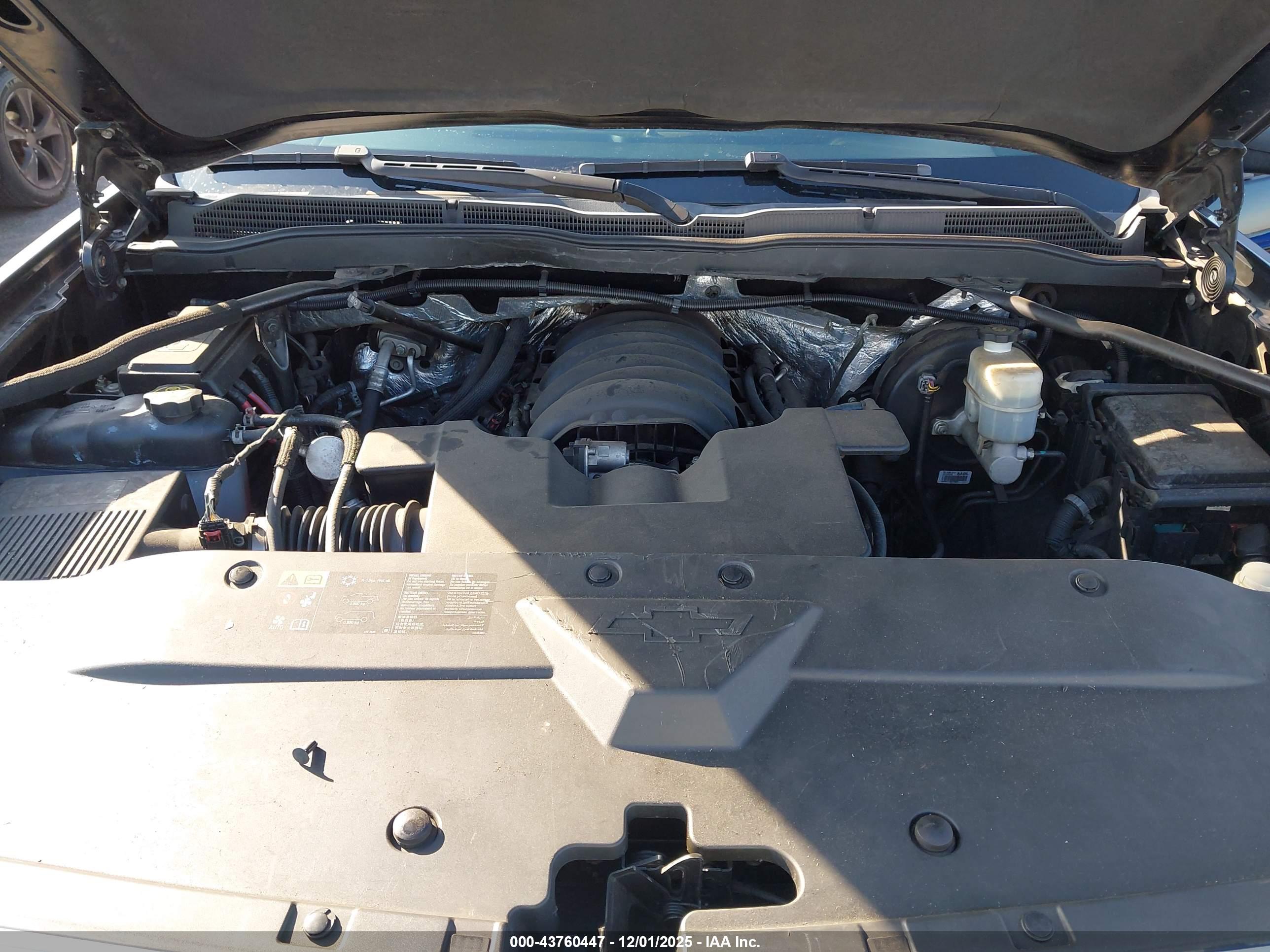 CHEVROLET SILVERADO image 10