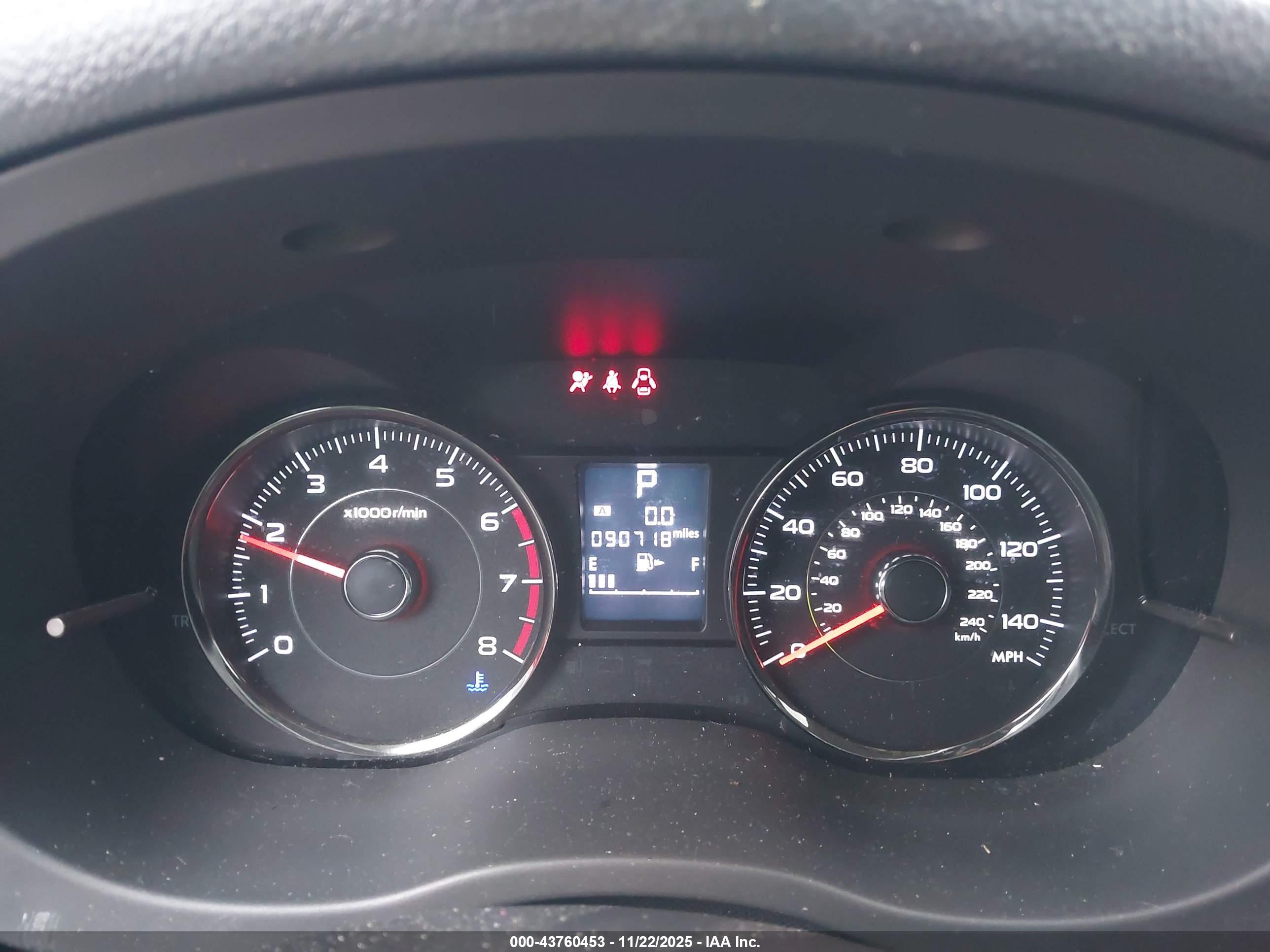 SUBARU FORESTER image 7