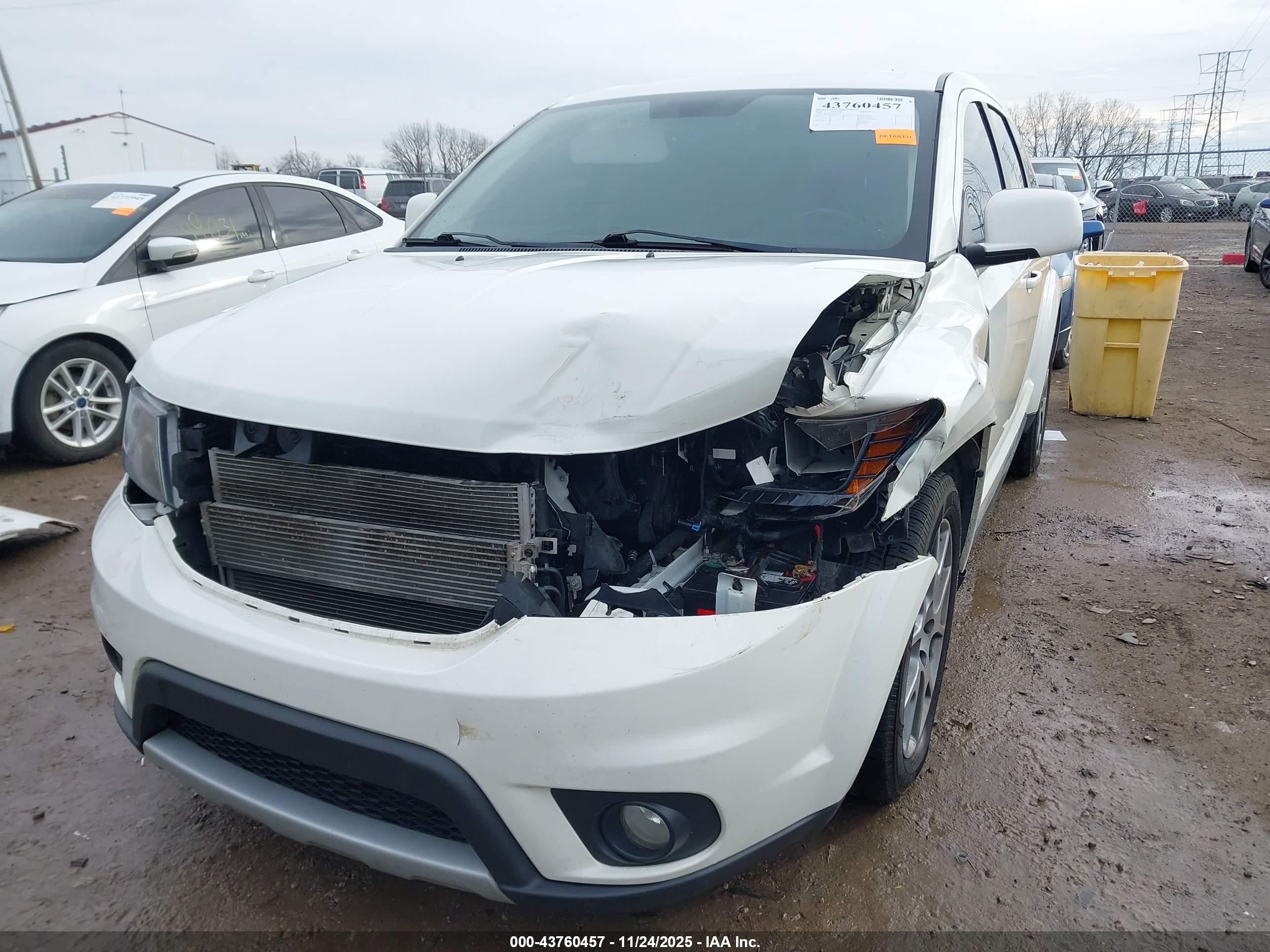 DODGE JOURNEY image 2