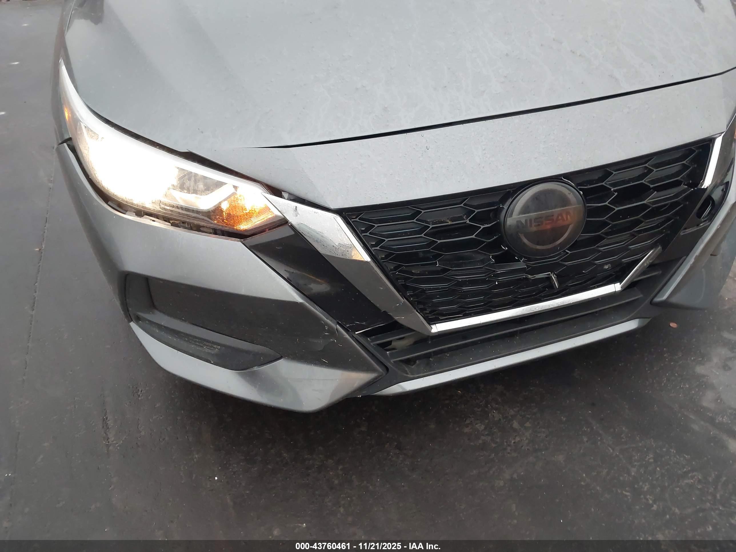 NISSAN SENTRA image 6