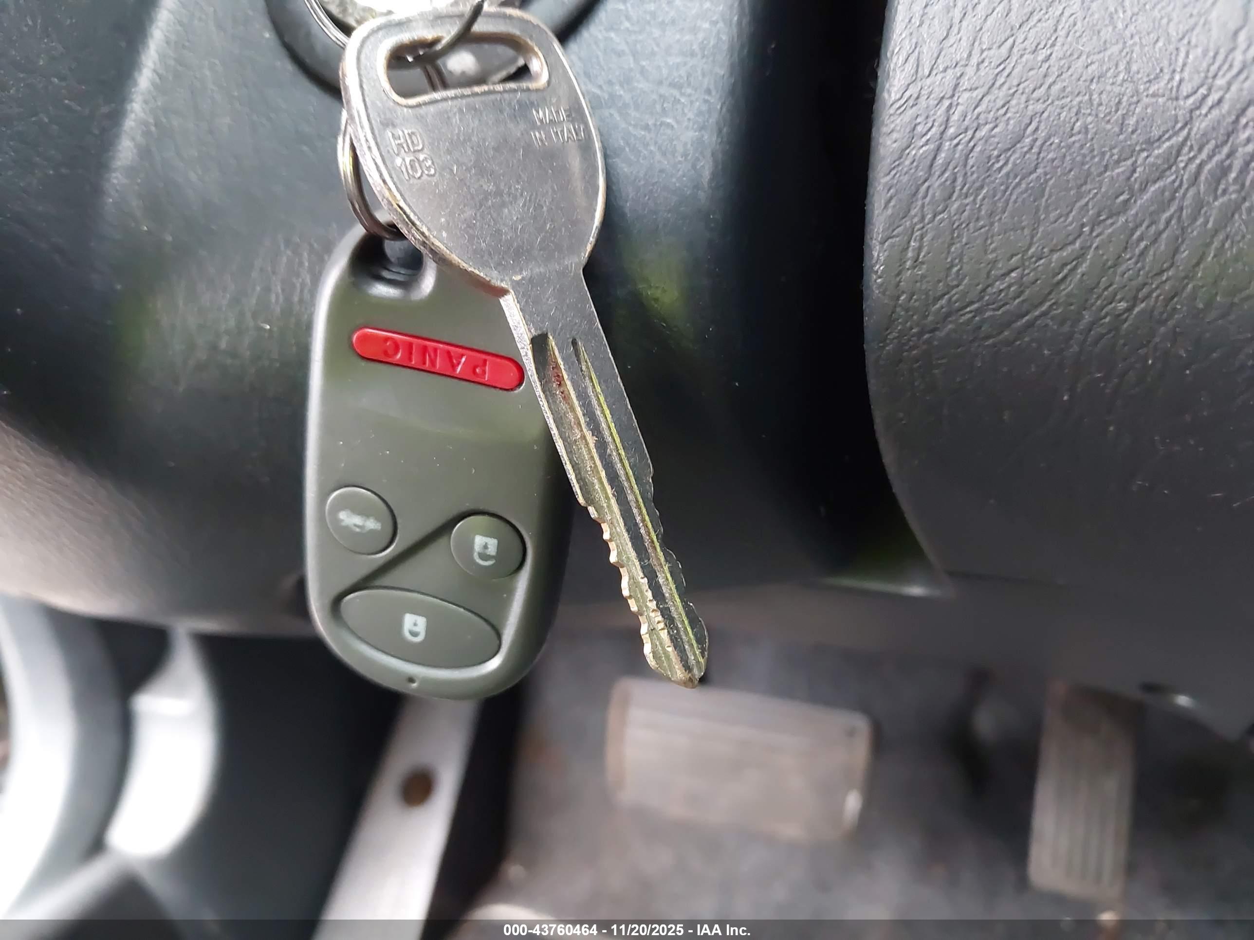 HONDA CR-V image 11