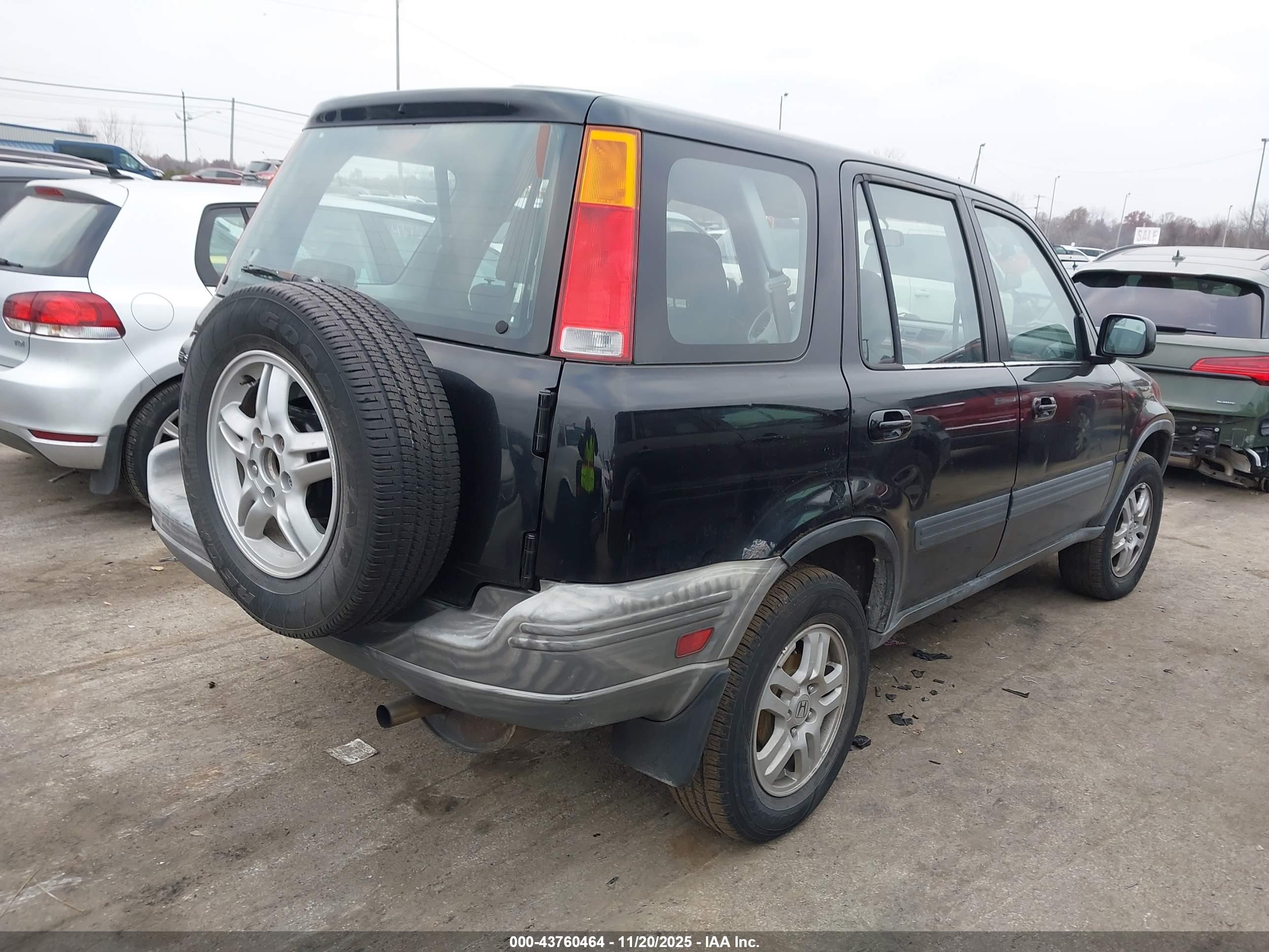 HONDA CR-V image 4