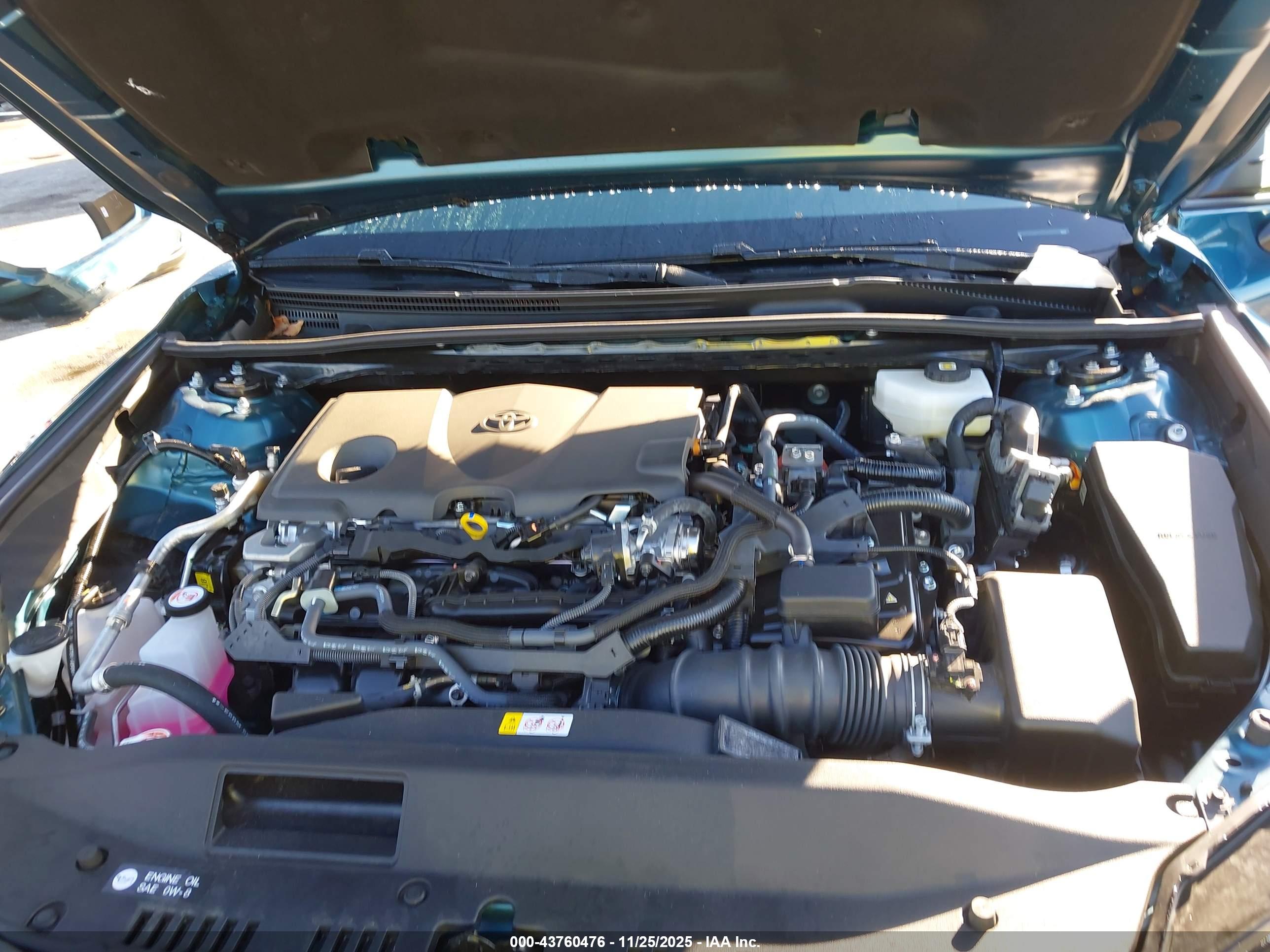 TOYOTA CAMRY image 10