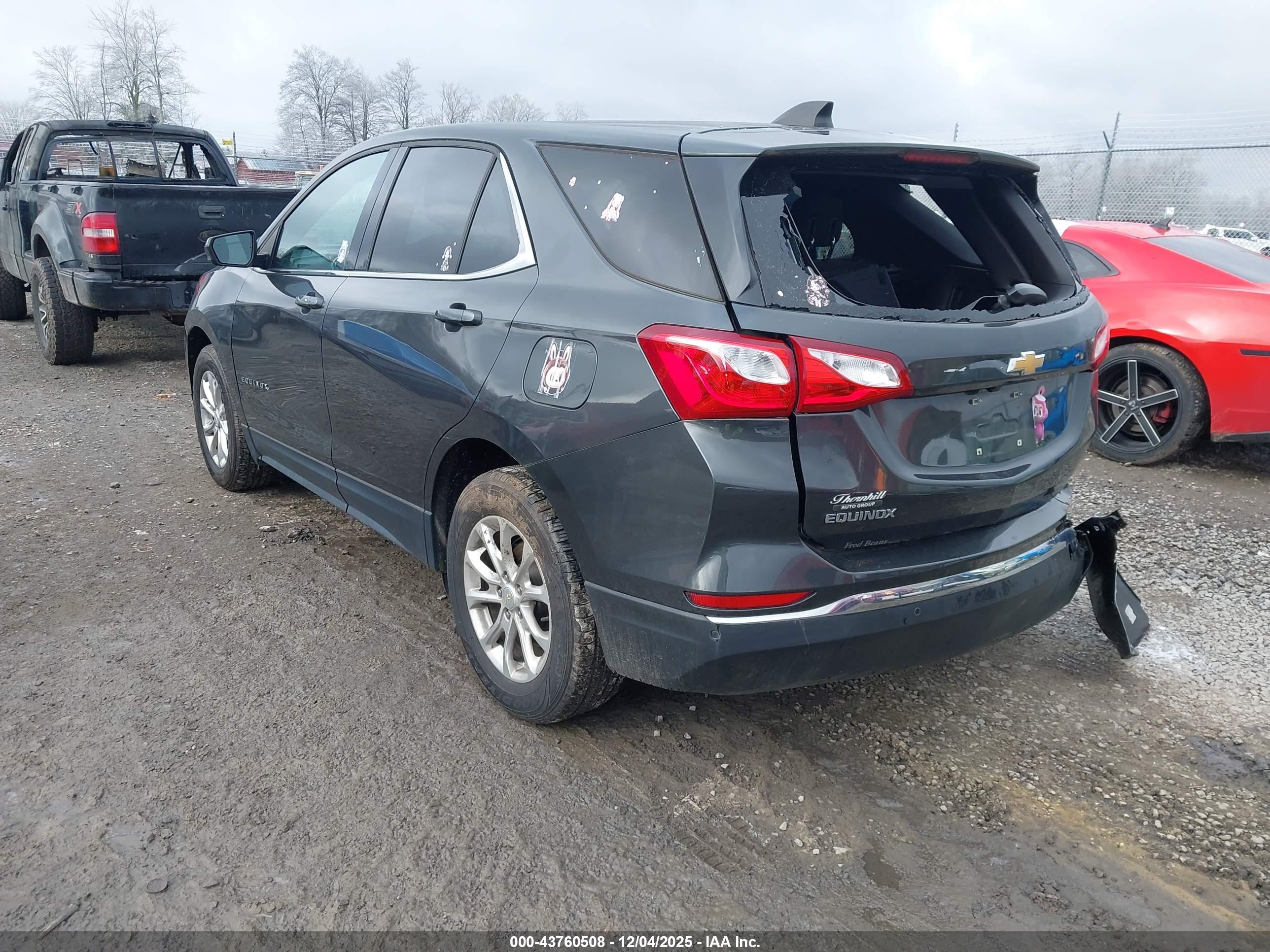 CHEVROLET EQUINOX image 3