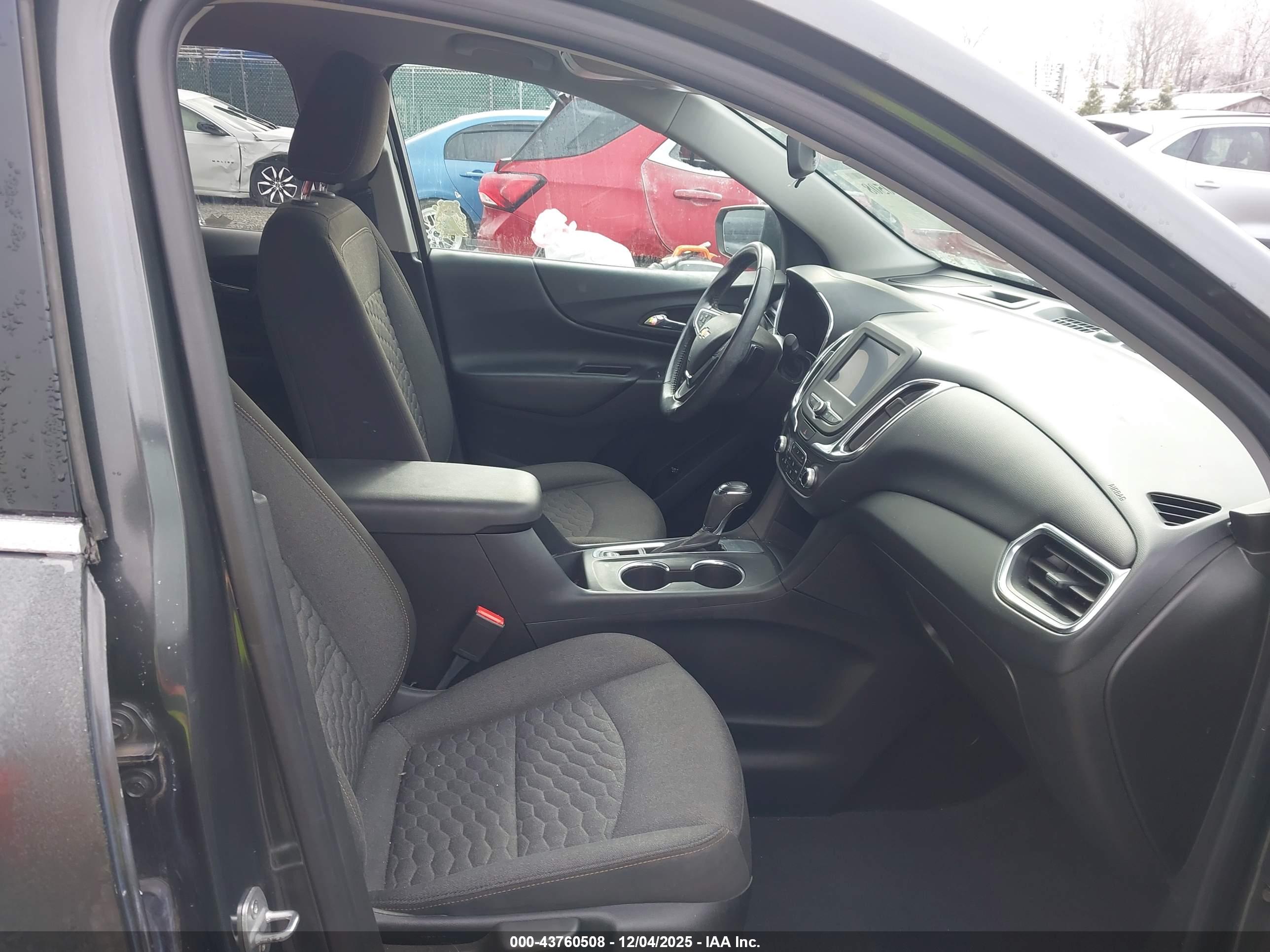 CHEVROLET EQUINOX image 5