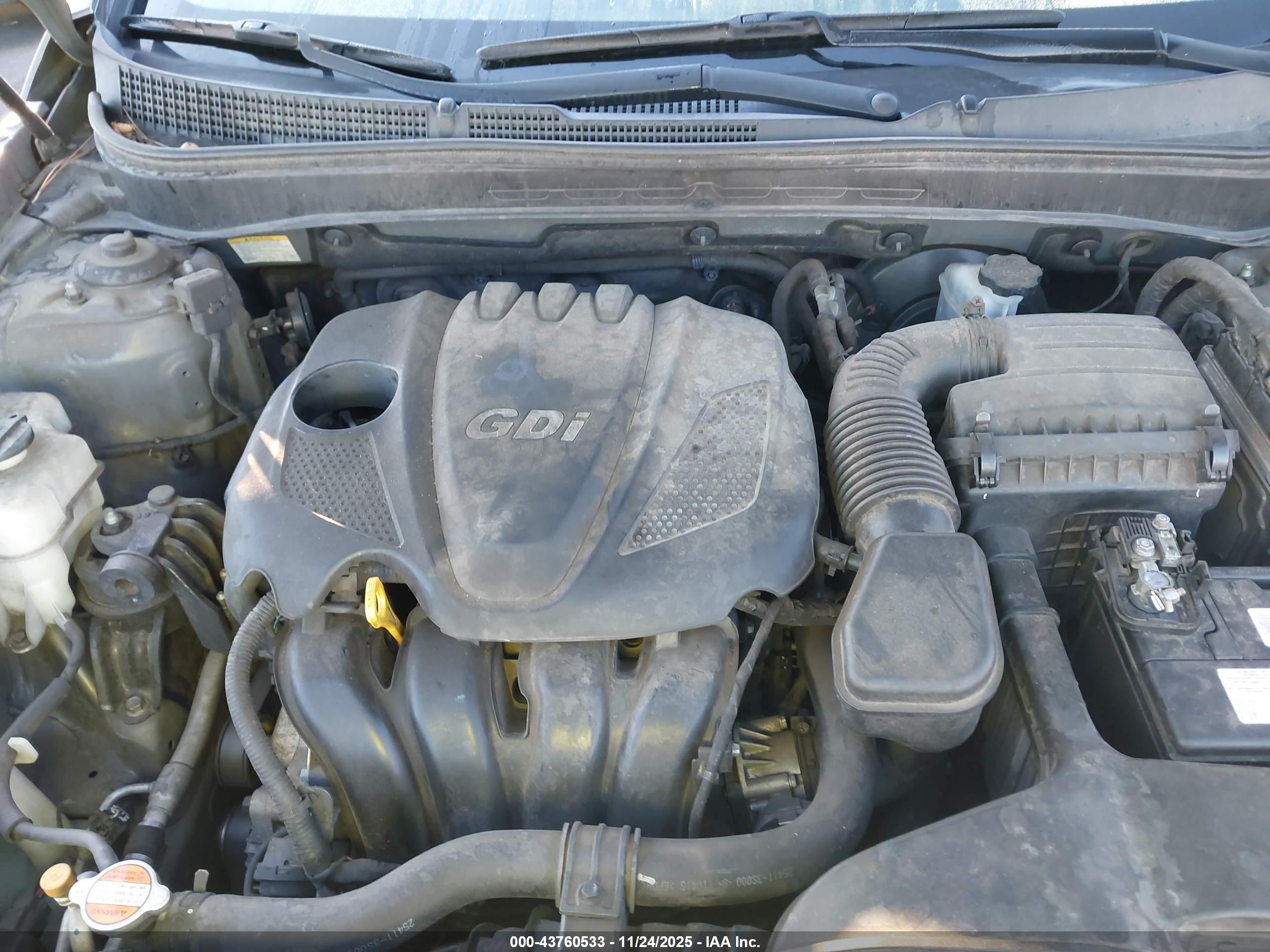 HYUNDAI SONATA image 10