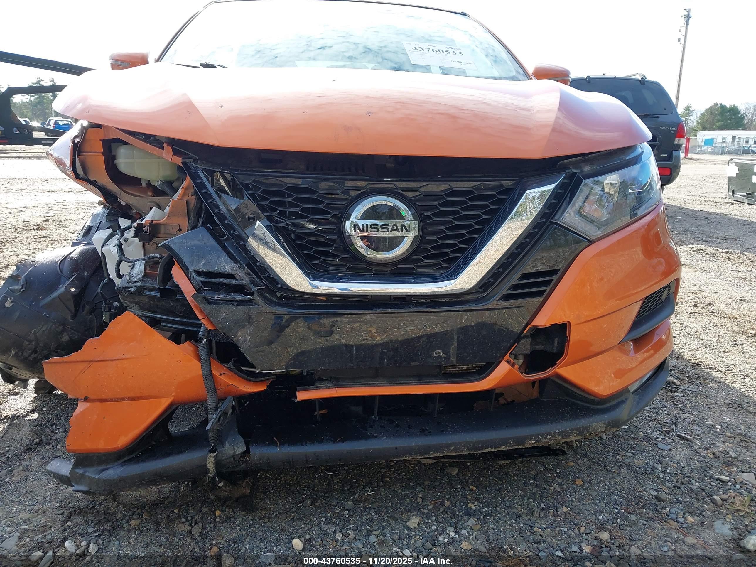 NISSAN ROGUE image 6