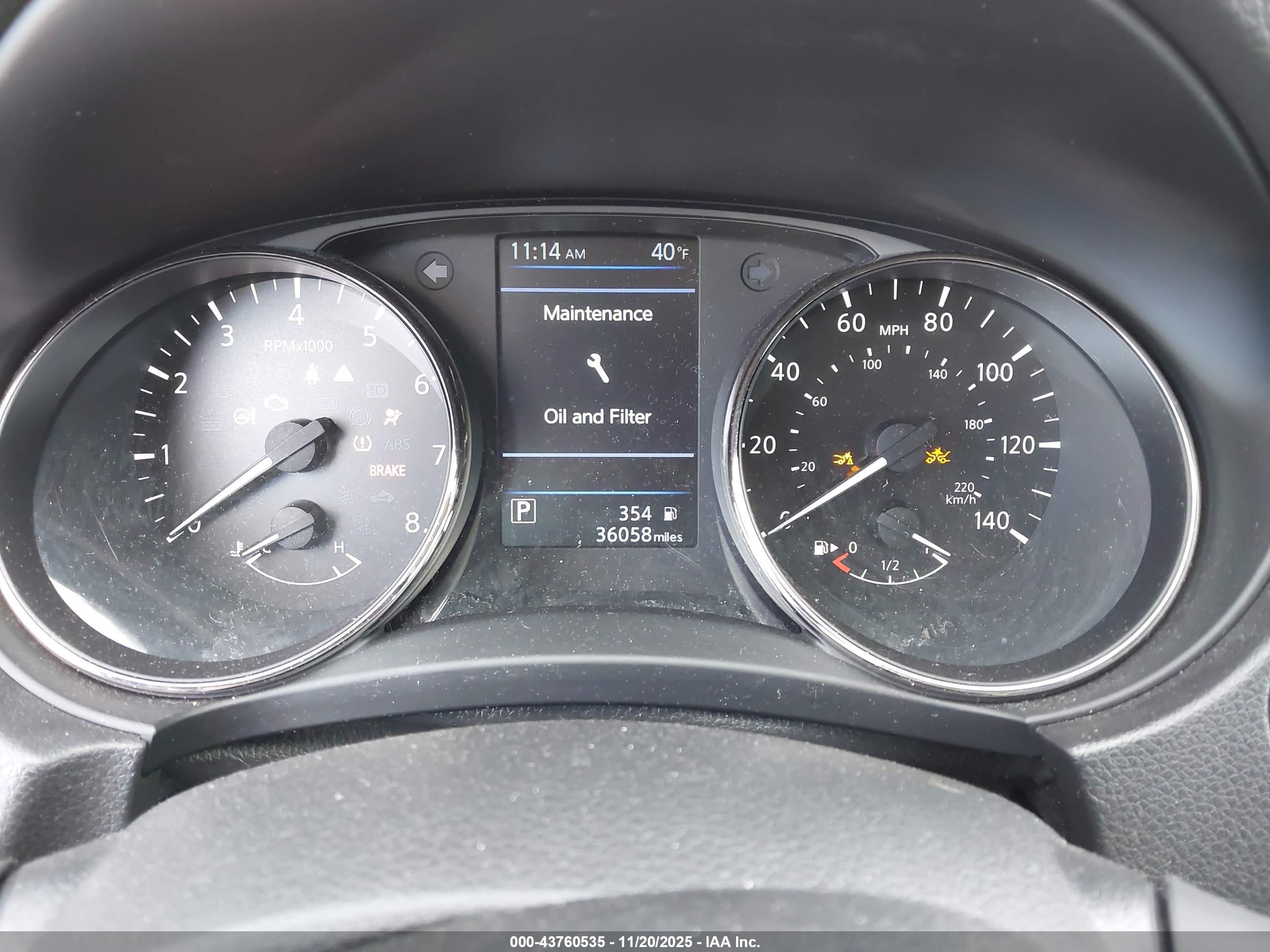NISSAN ROGUE image 7