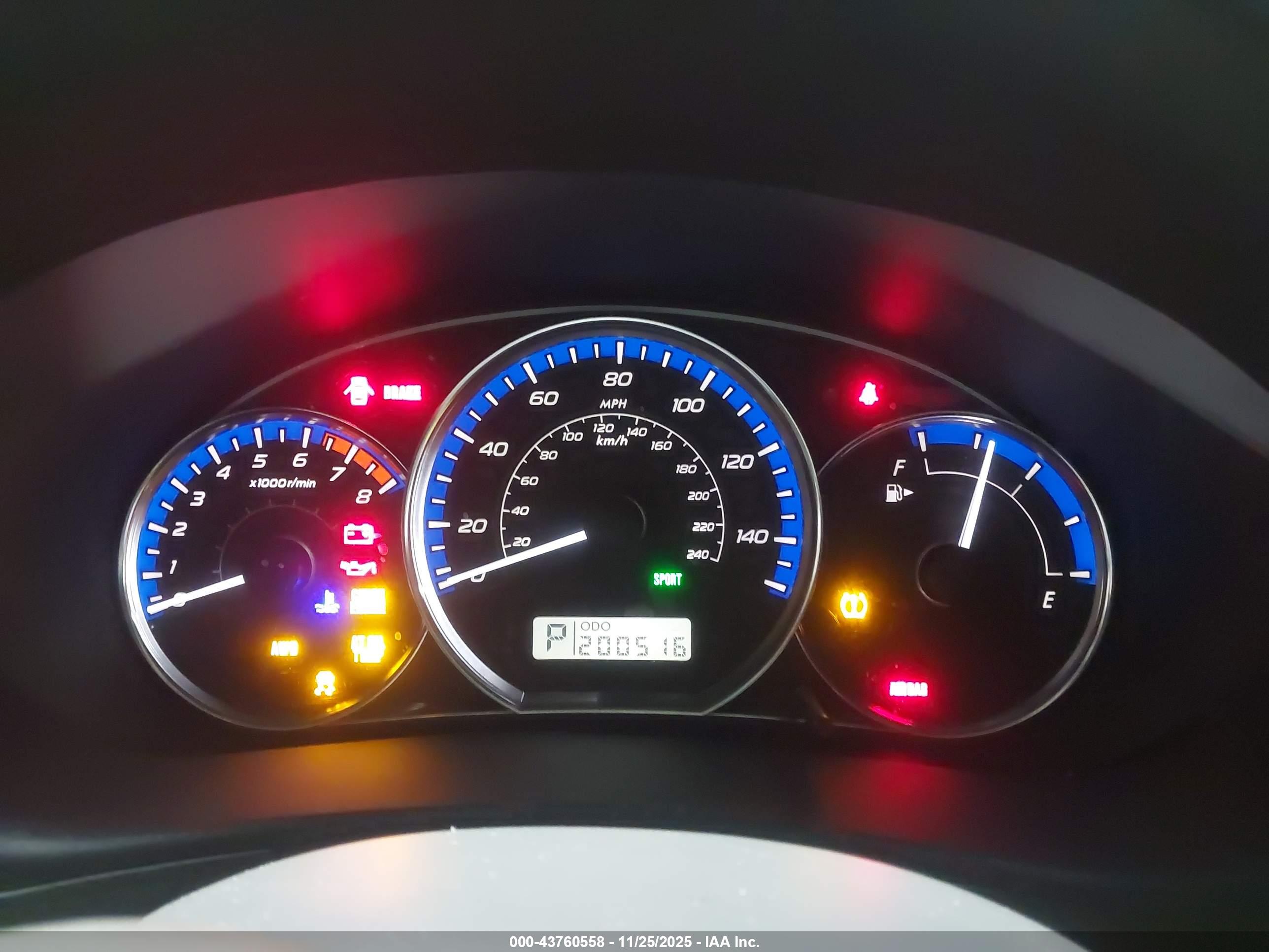 SUBARU FORESTER image 7