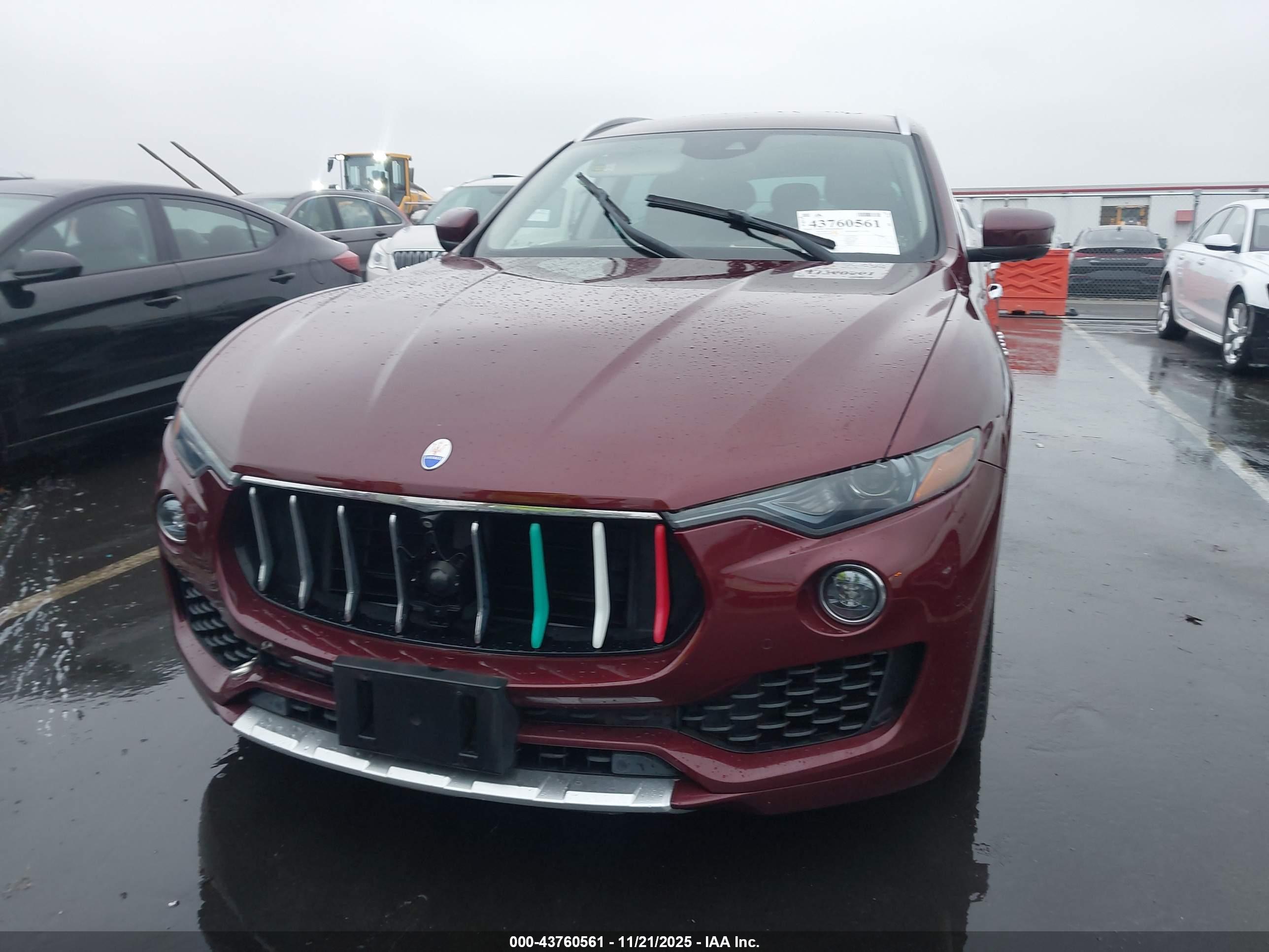 MASERATI LEVANTE image 6