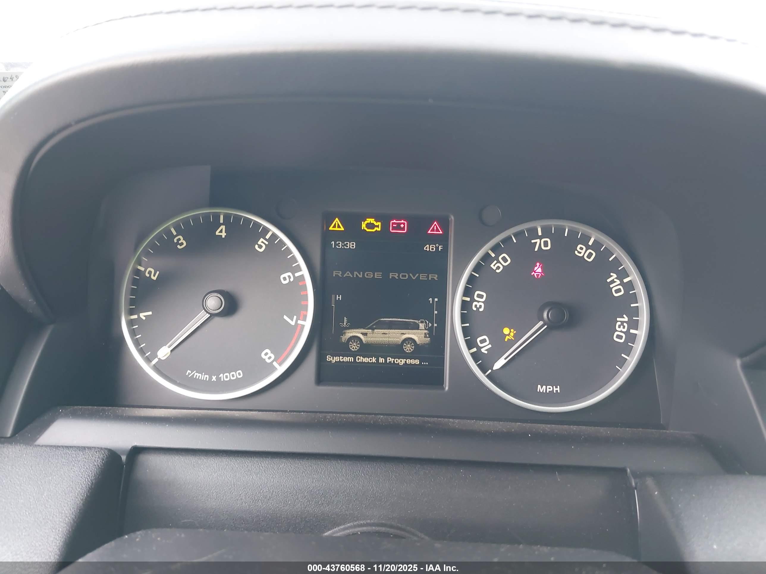 LAND ROVER image 7