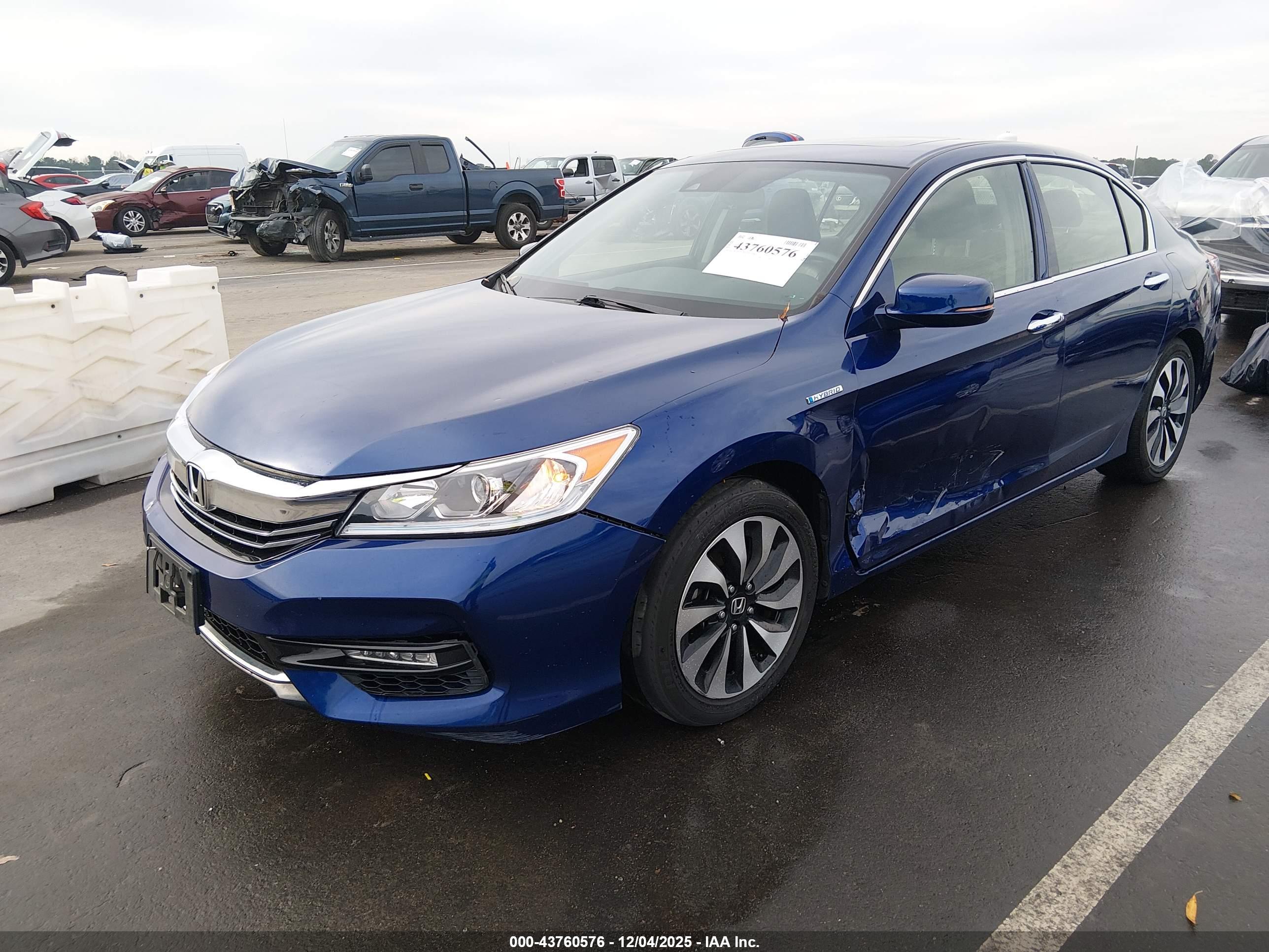 HONDA ACCORD image 2