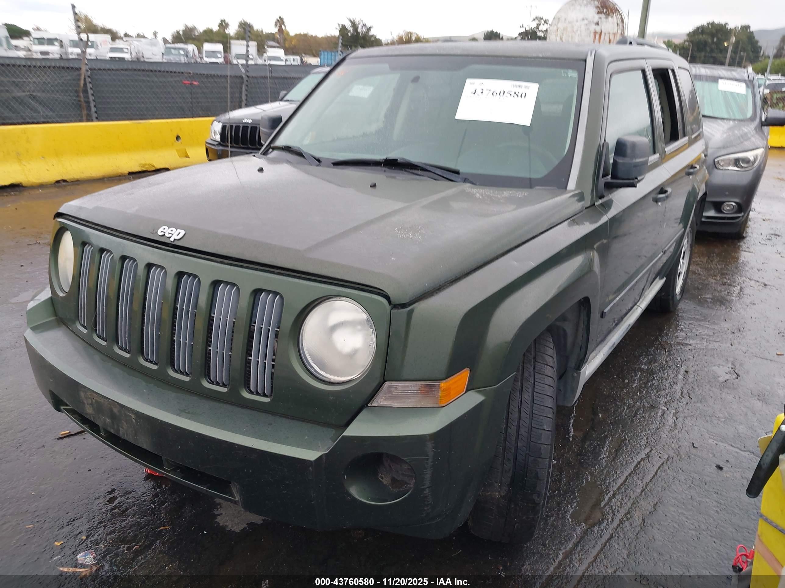 JEEP PATRIOT image 6