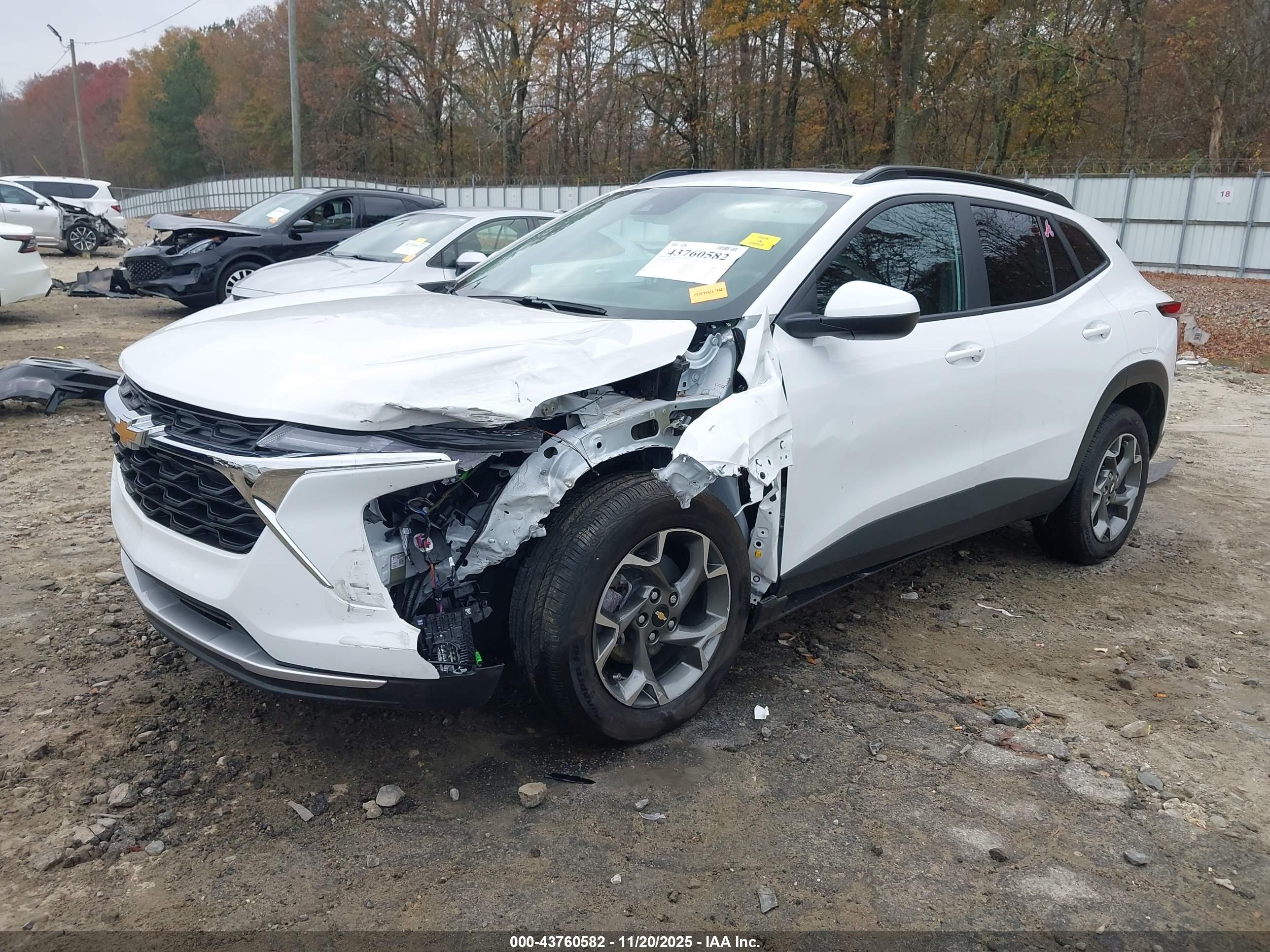 CHEVROLET TRAX image 6