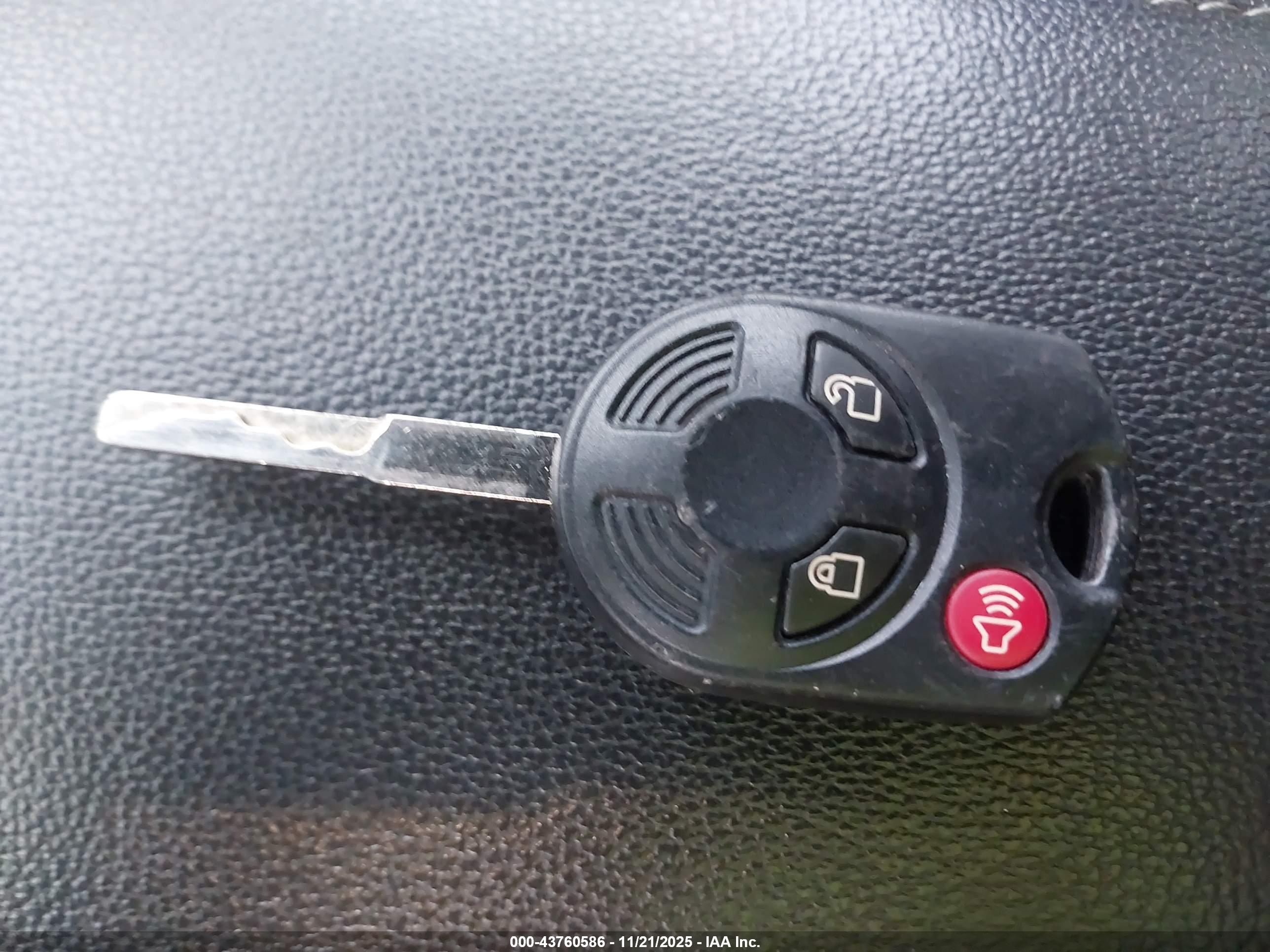 FORD ESCAPE image 11