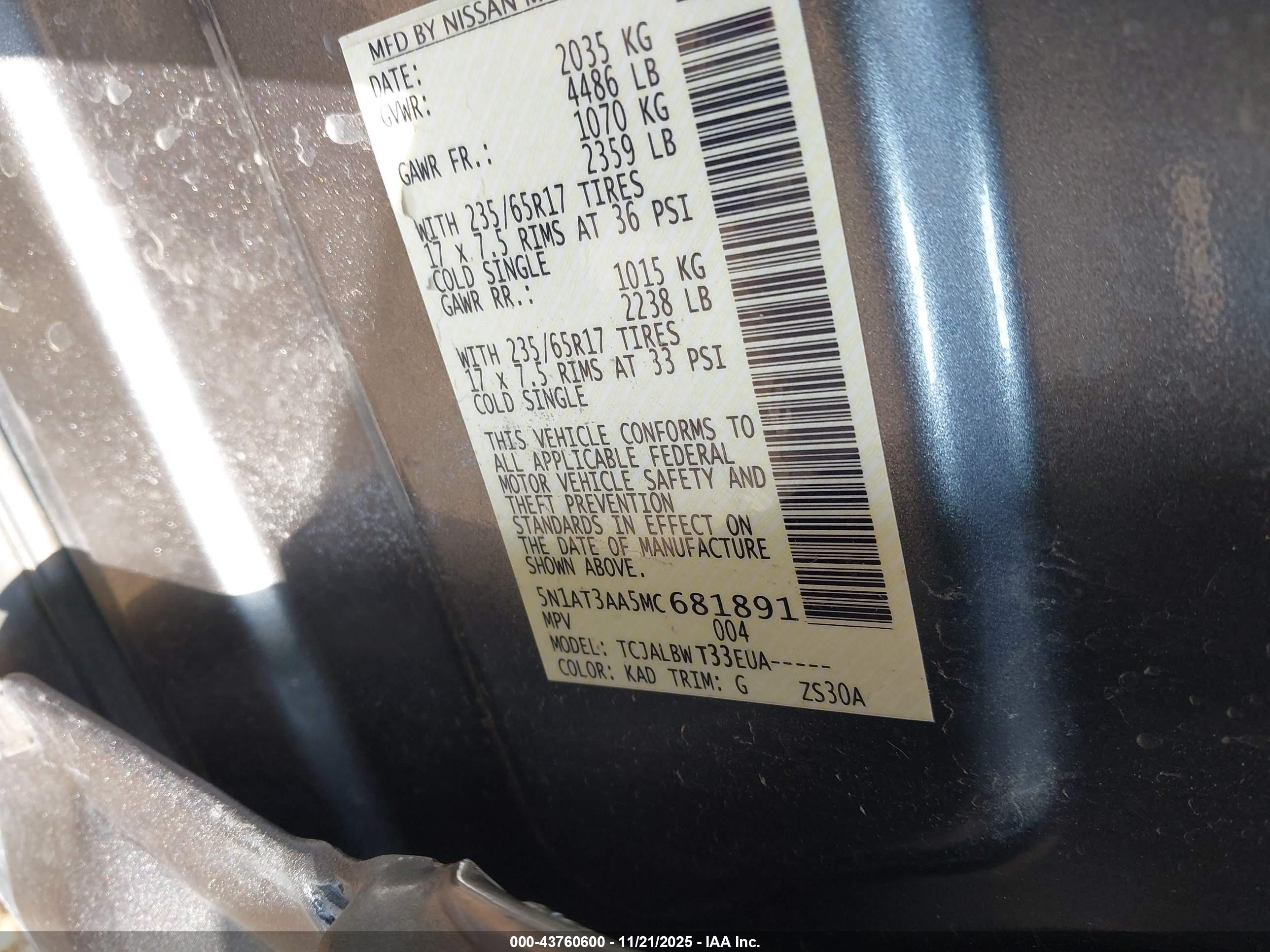 NISSAN ROGUE image 9
