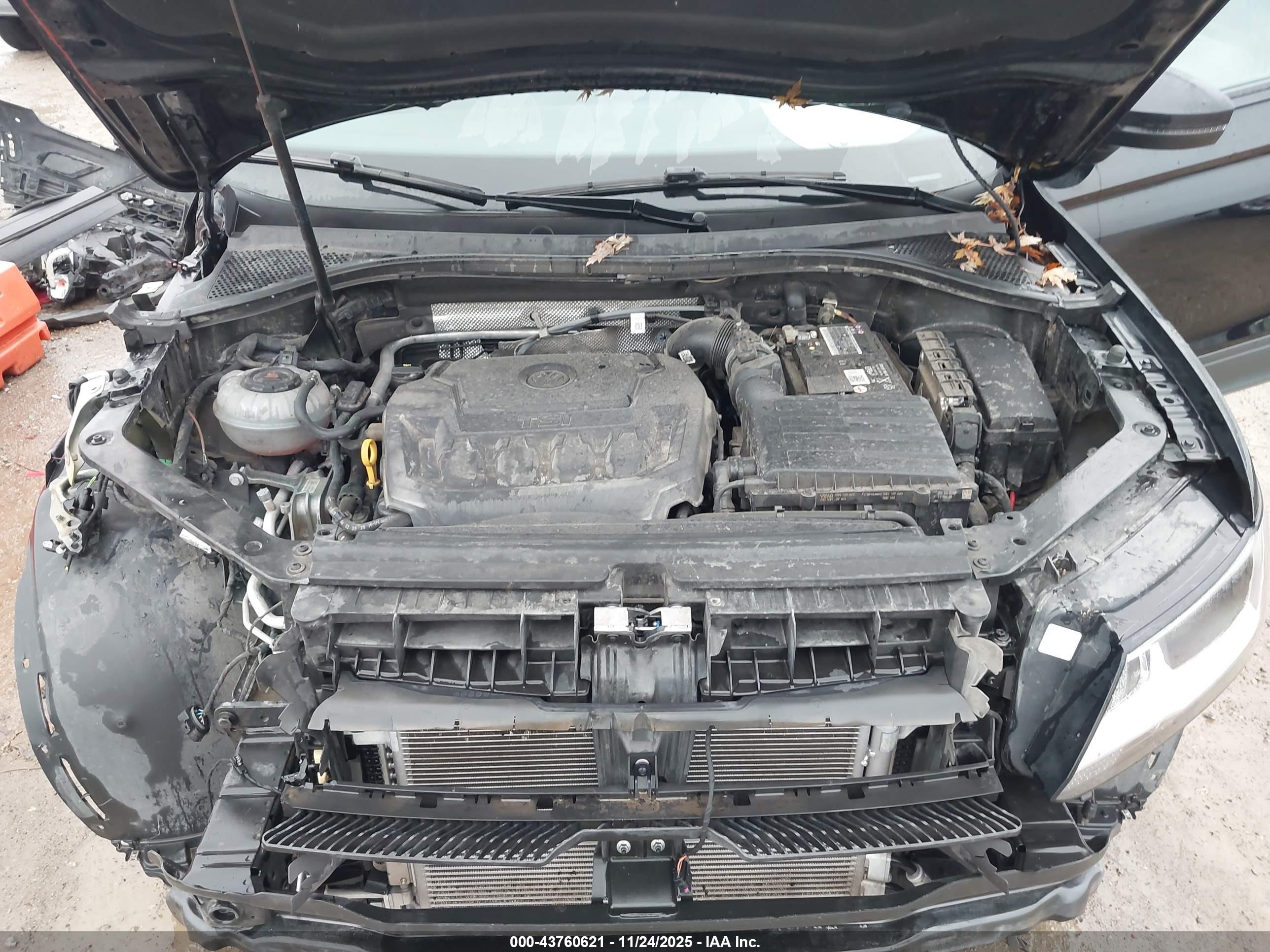 VOLKSWAGEN TIGUAN image 10