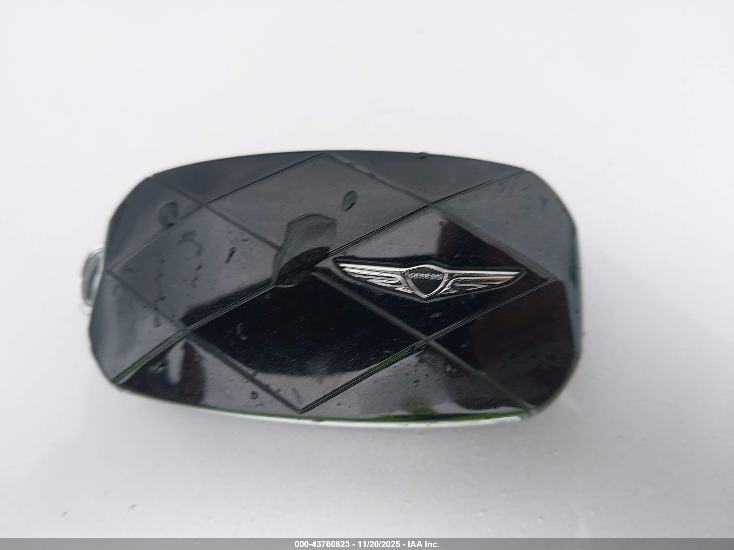 GENESIS GV80 image 11
