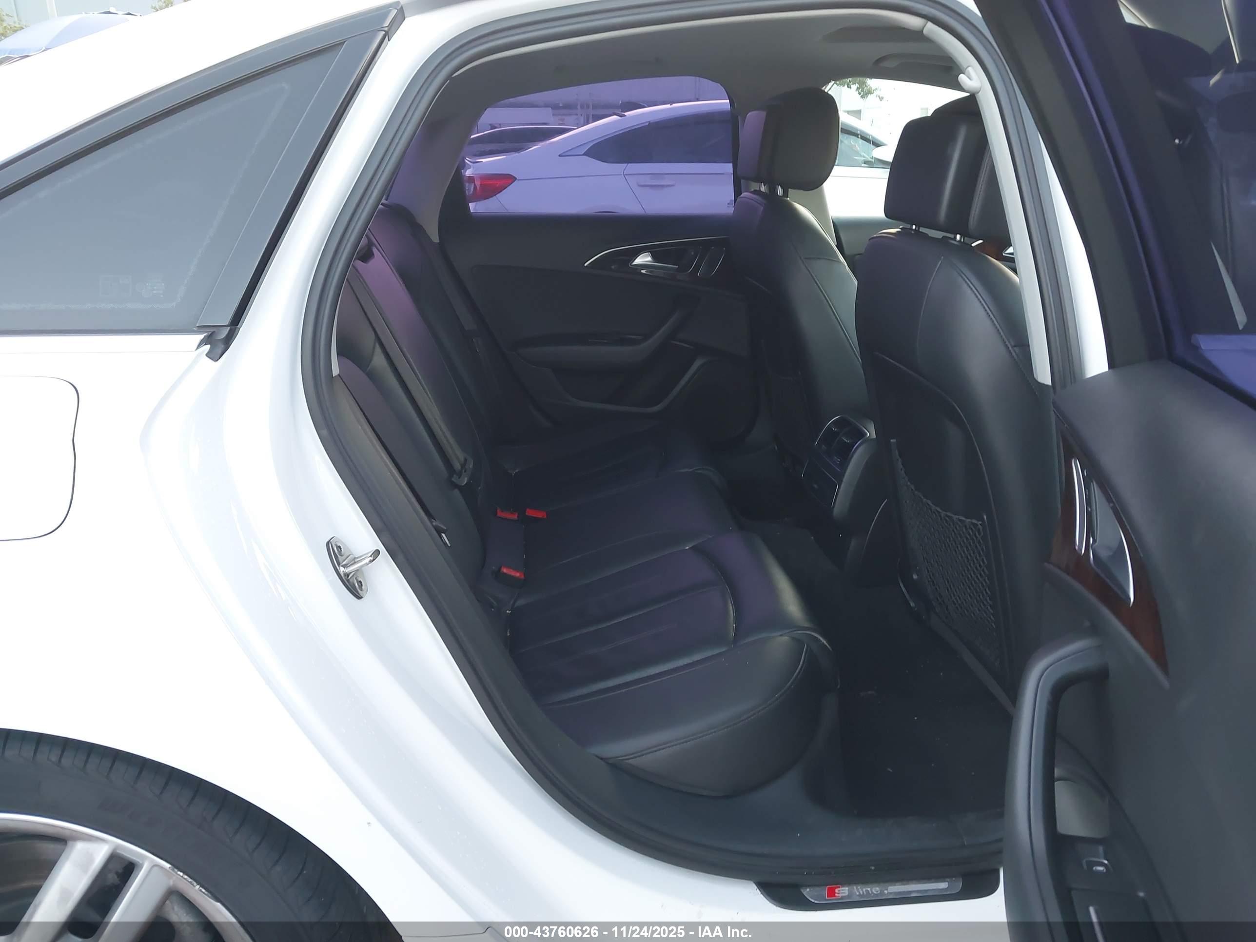AUDI A6 image 8