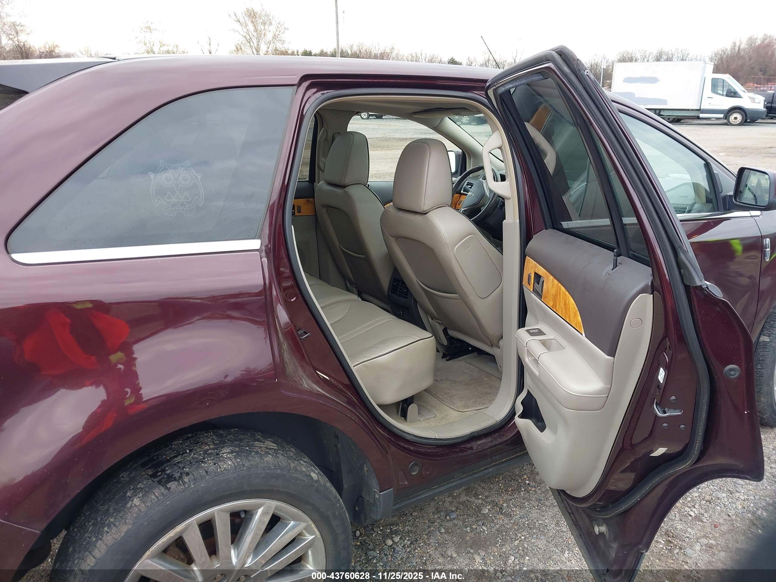 LINCOLN MKX image 8