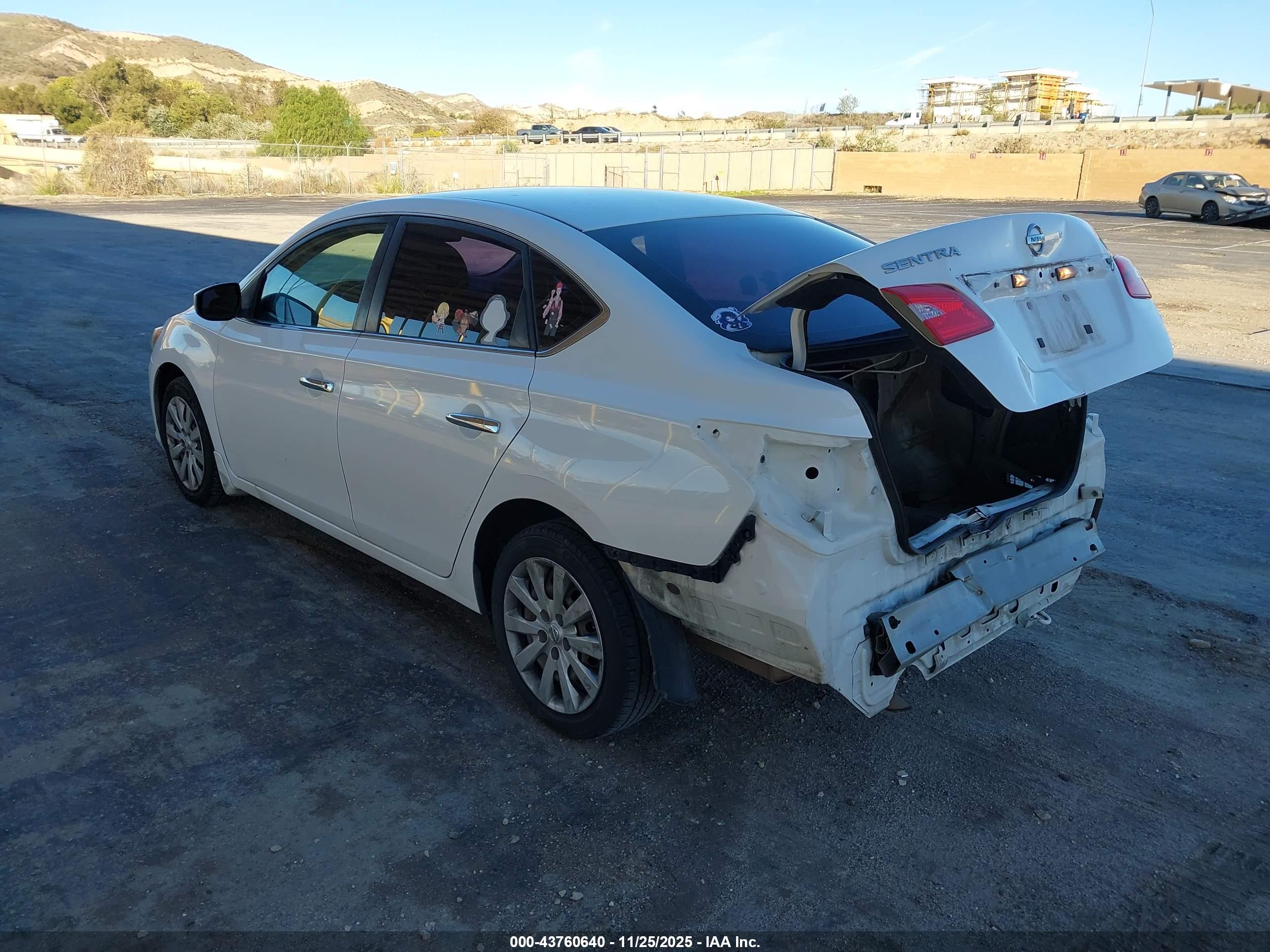 NISSAN SENTRA image 3