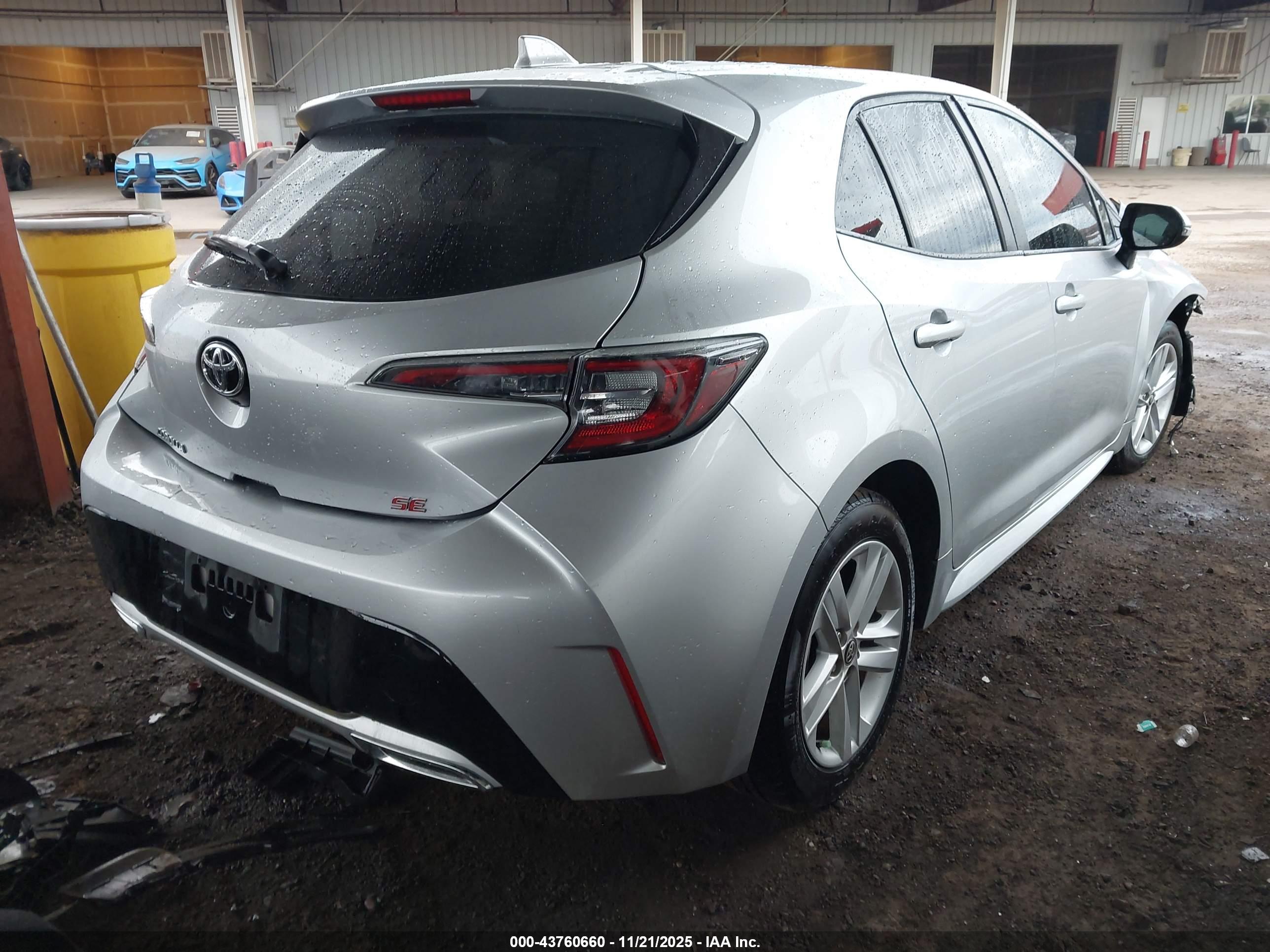 TOYOTA COROLLA image 4