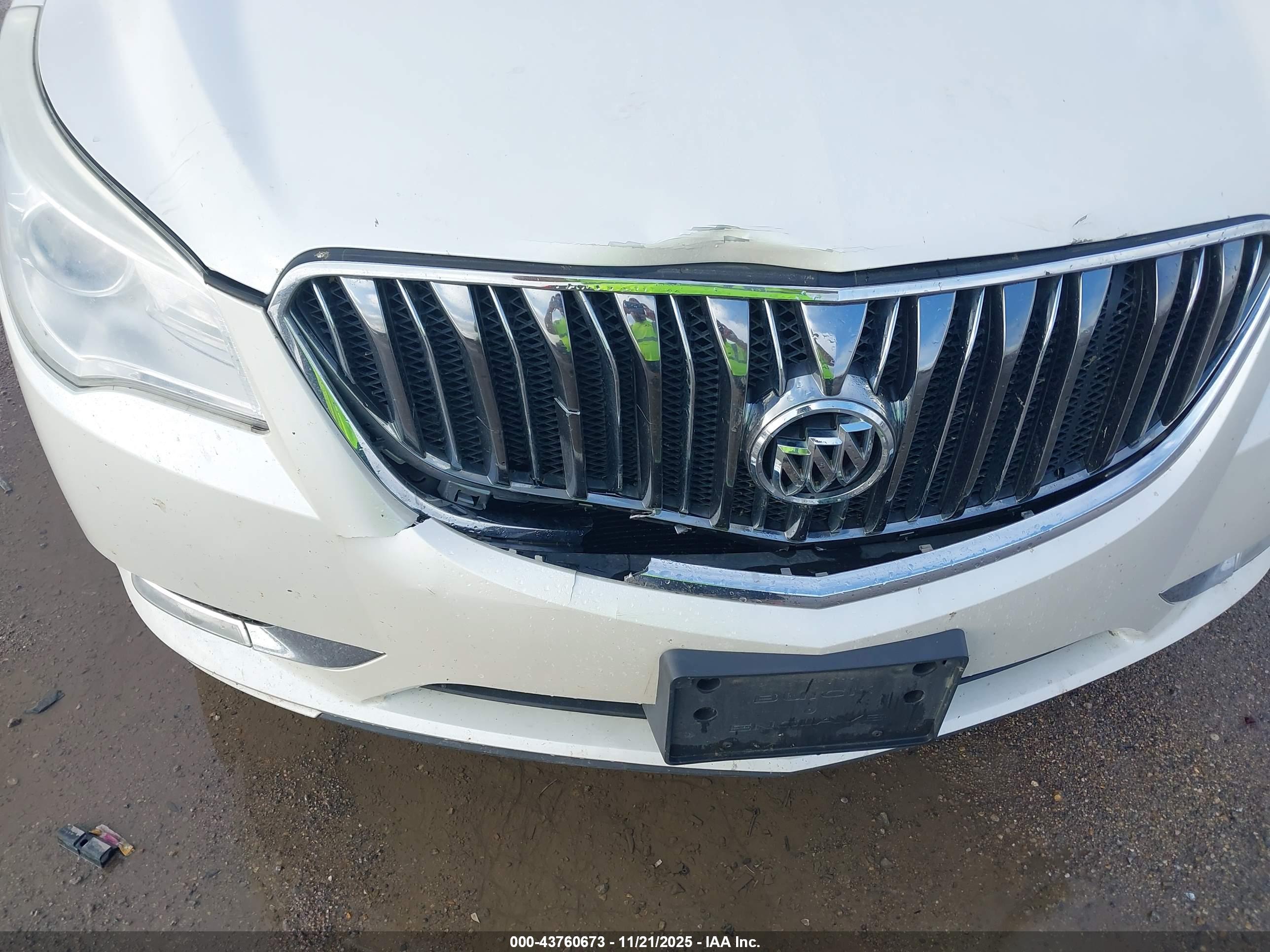BUICK ENCLAVE image 6