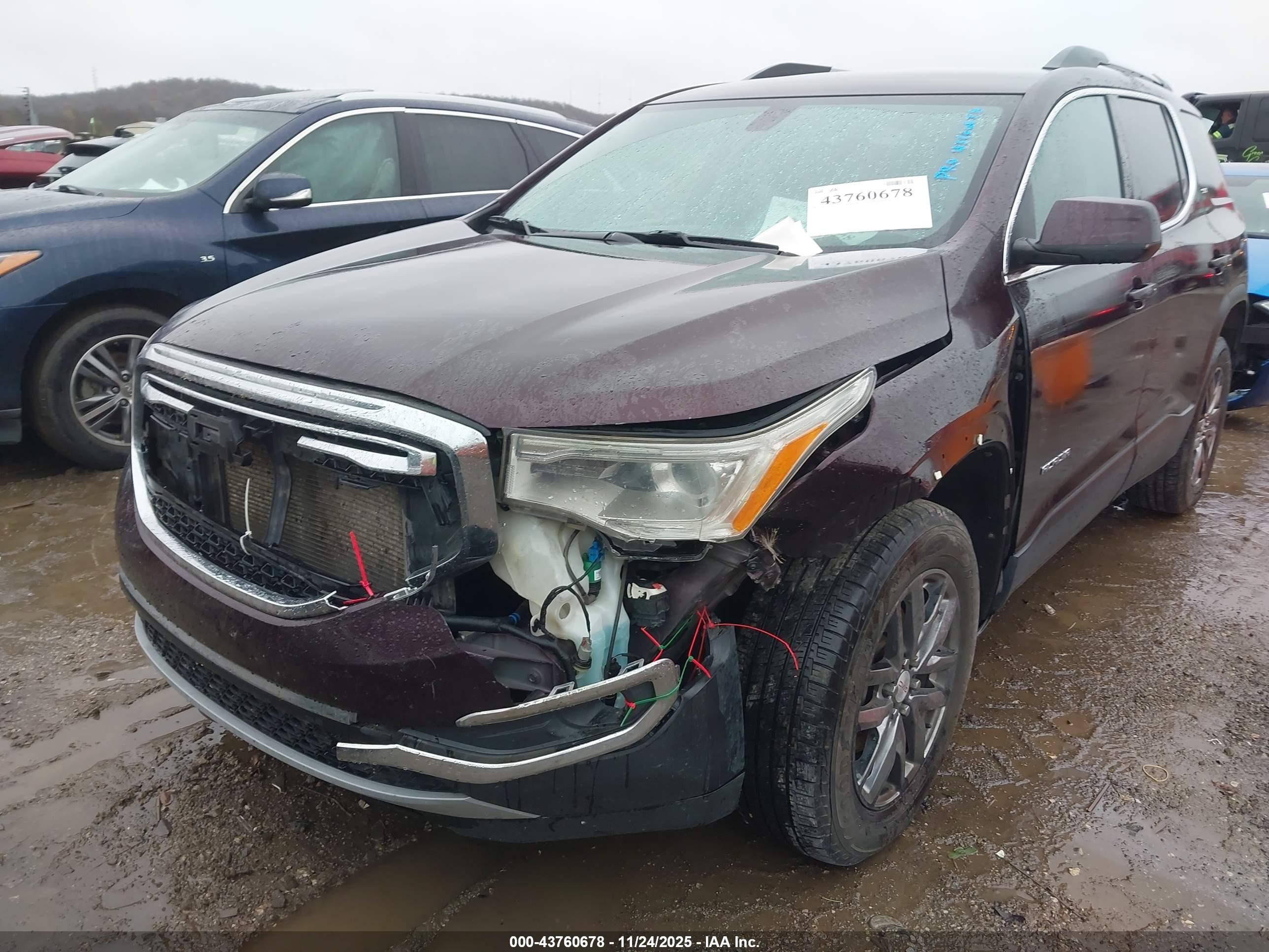 GMC ACADIA image 6