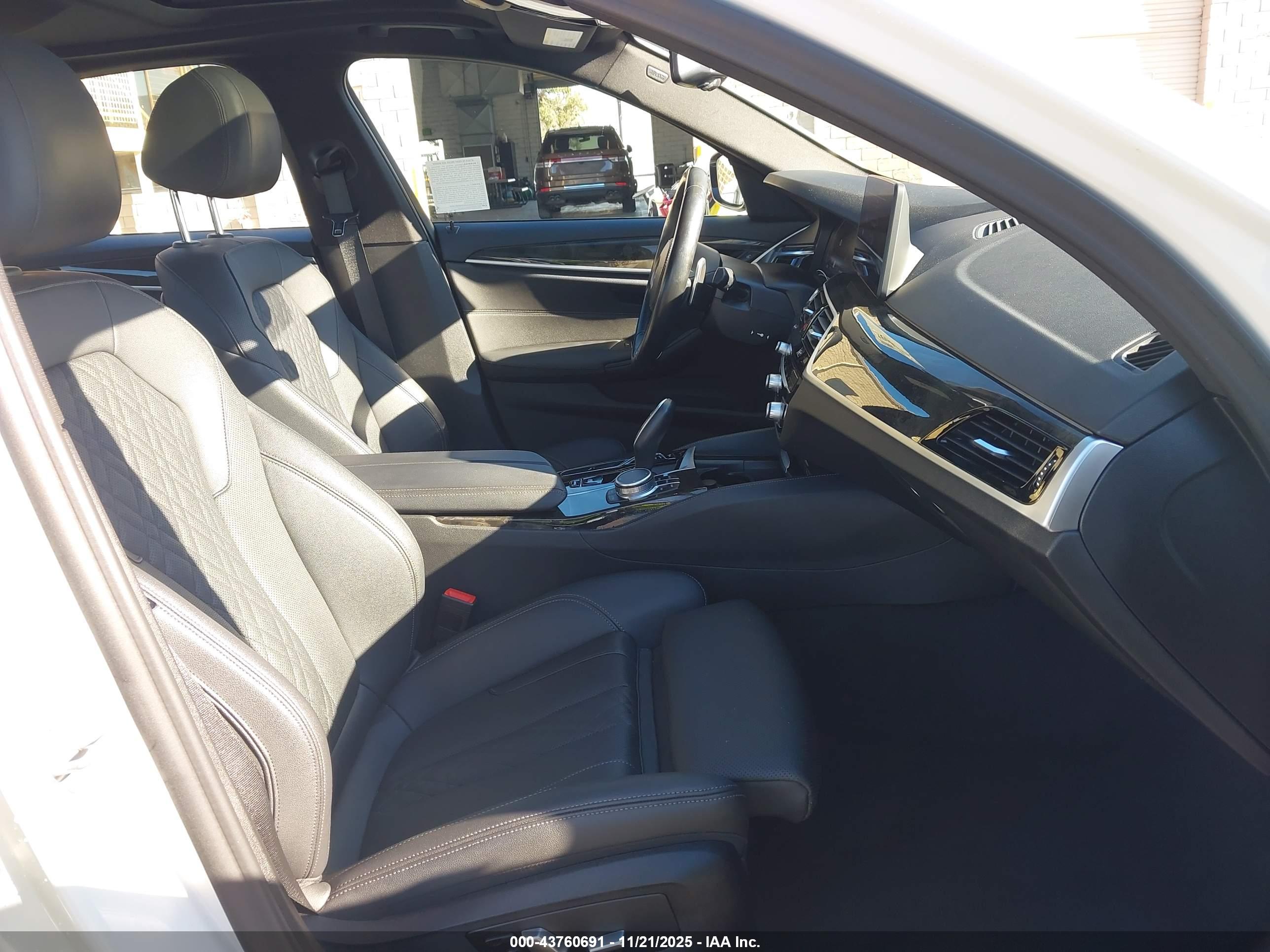 BMW 530I image 5