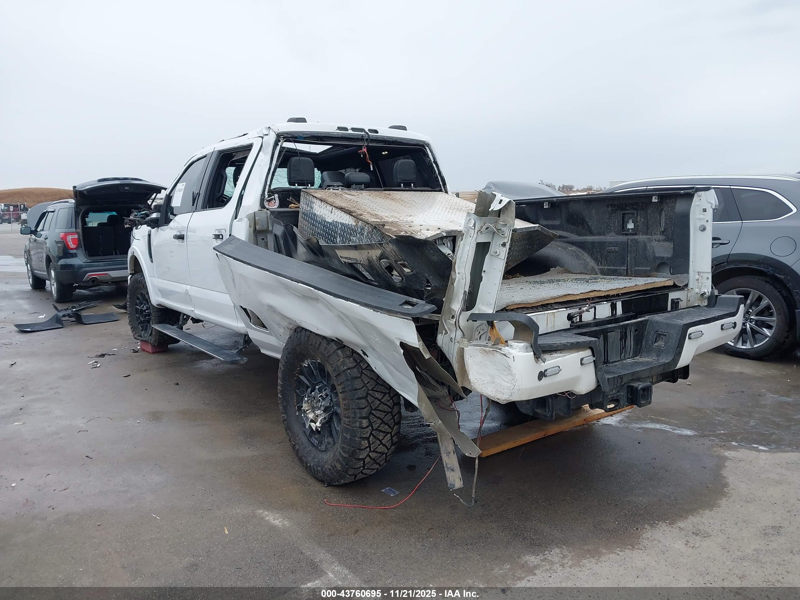 FORD F-250 image 3