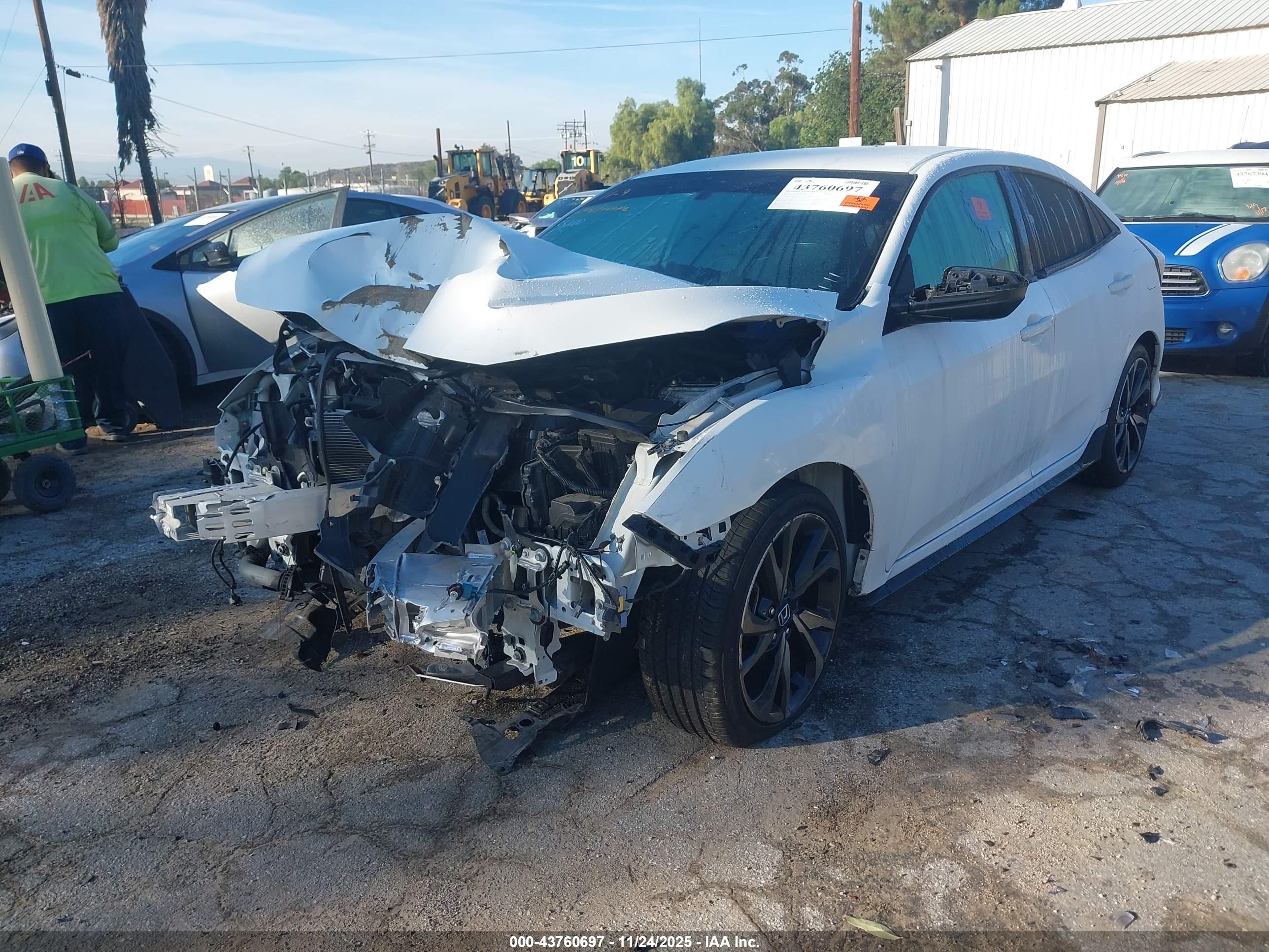 HONDA CIVIC image 2