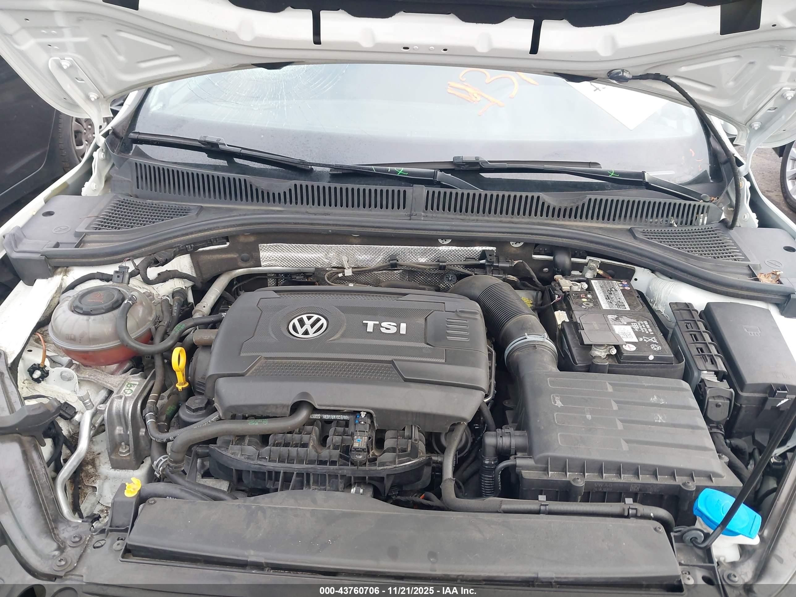 VOLKSWAGEN JETTA image 10