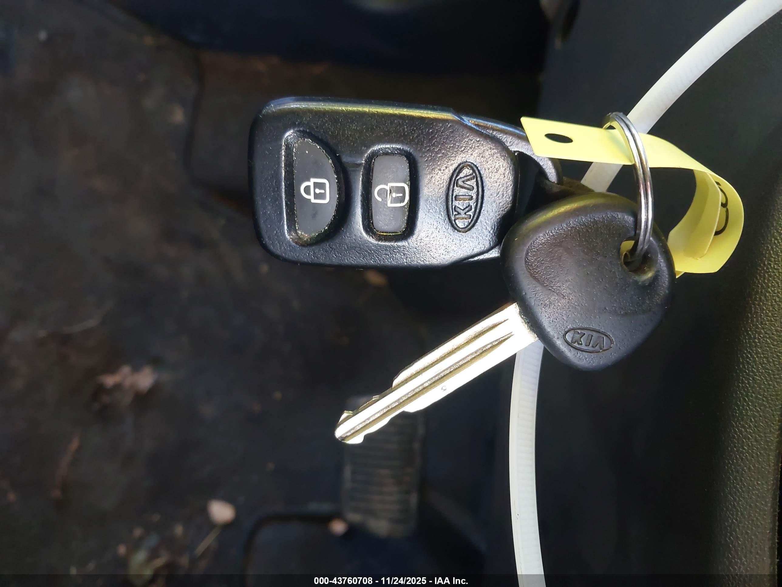 KIA SOUL image 11