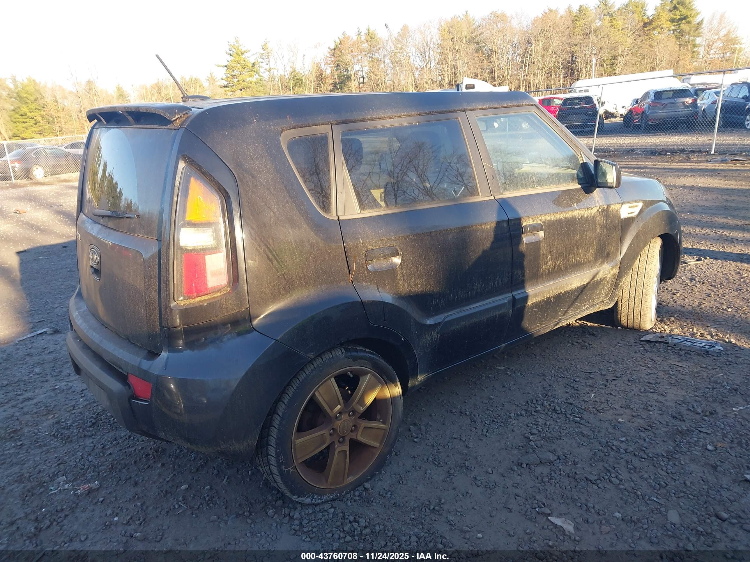 KIA SOUL image 4