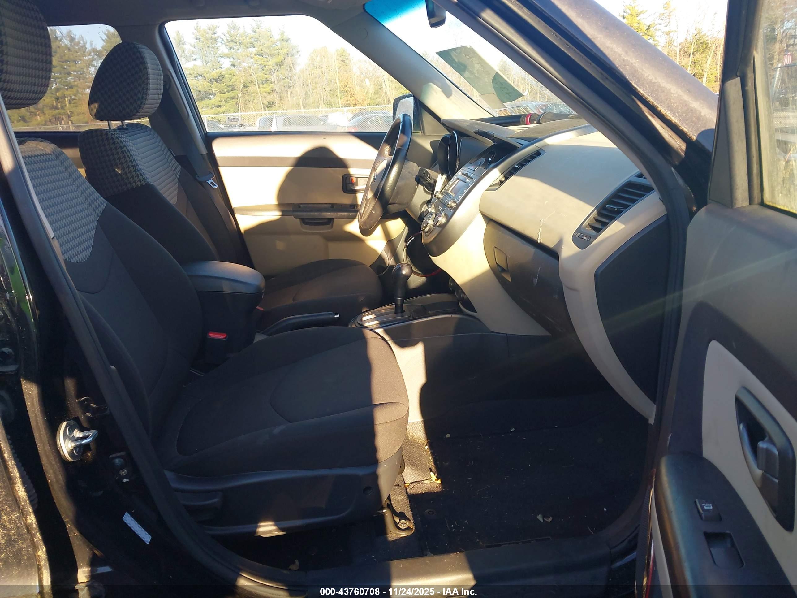 KIA SOUL image 5