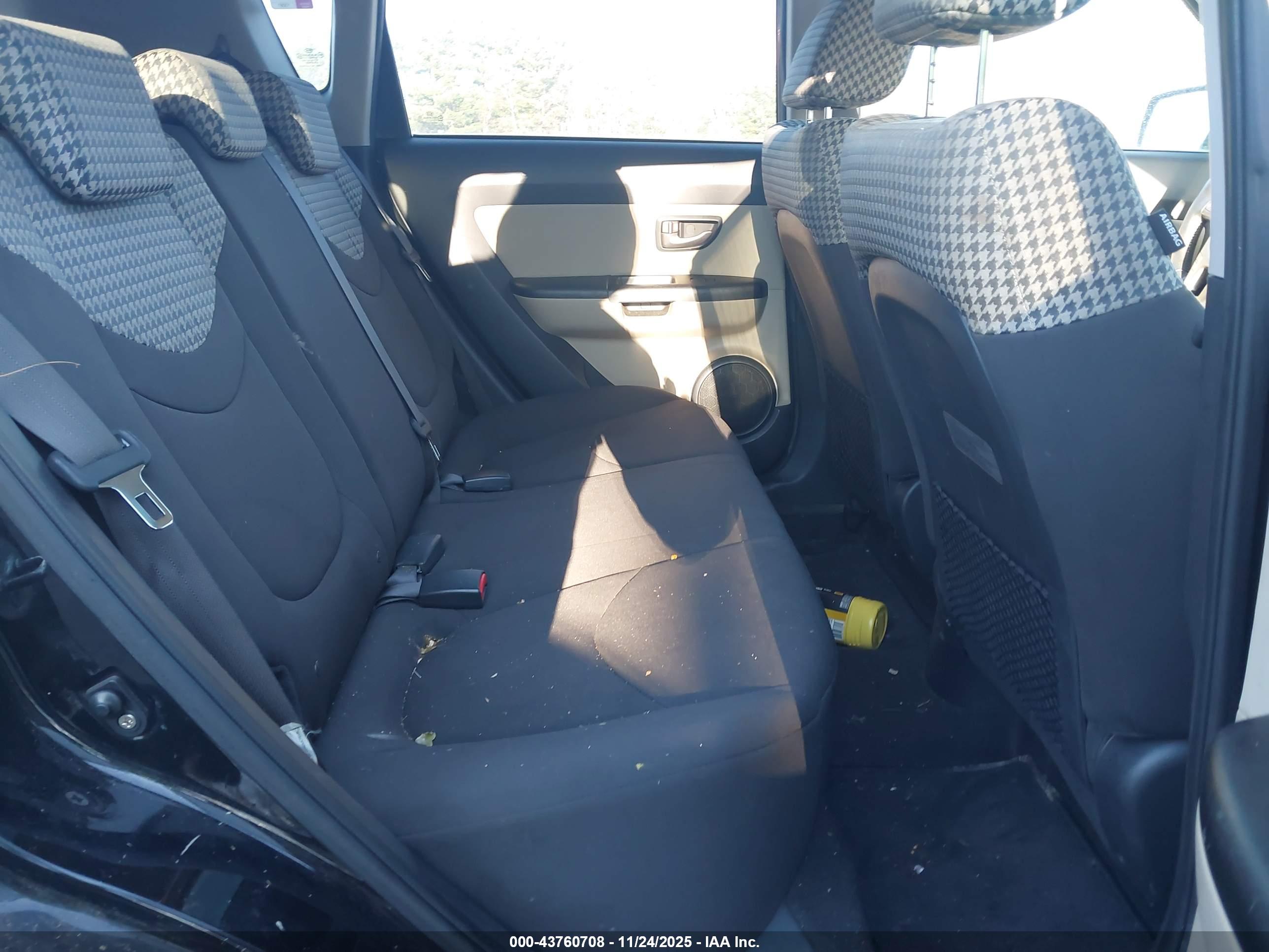 KIA SOUL image 8