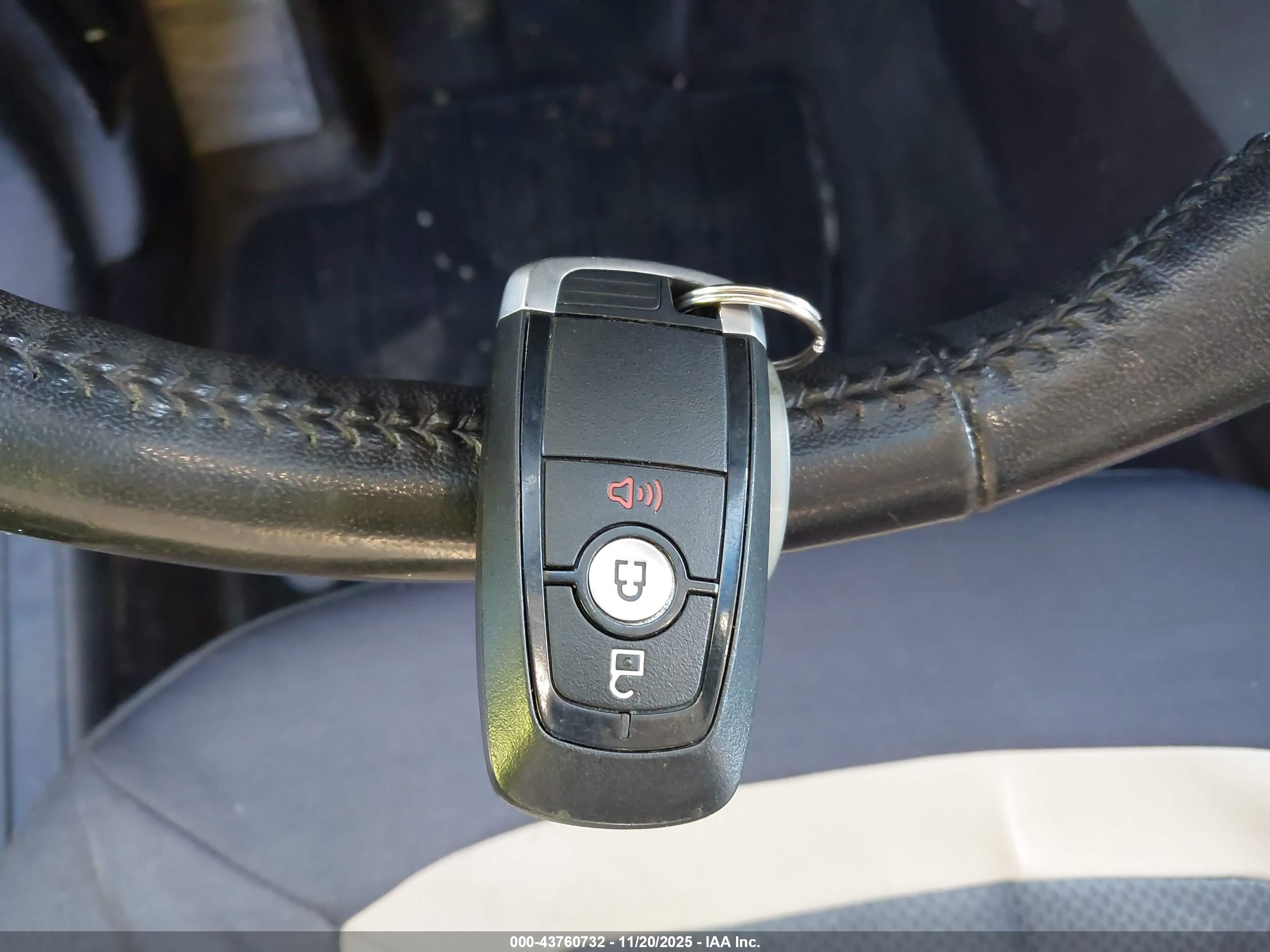 FORD EDGE image 11