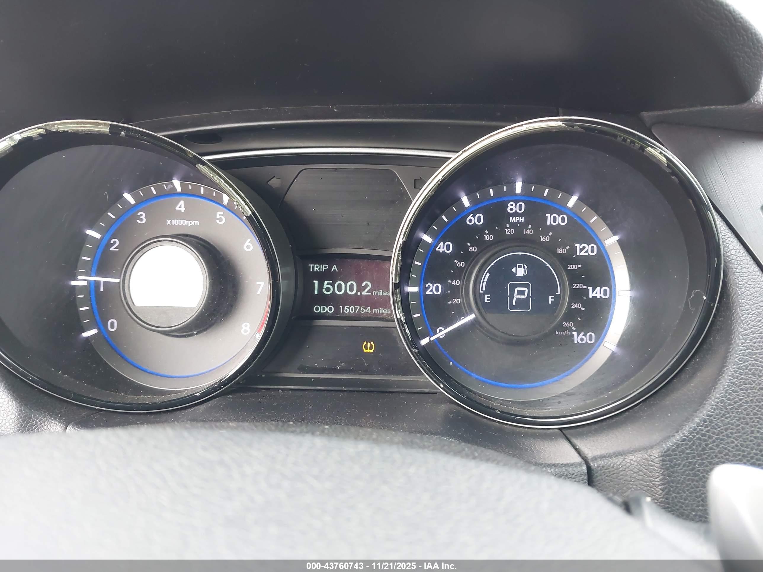 HYUNDAI SONATA image 7