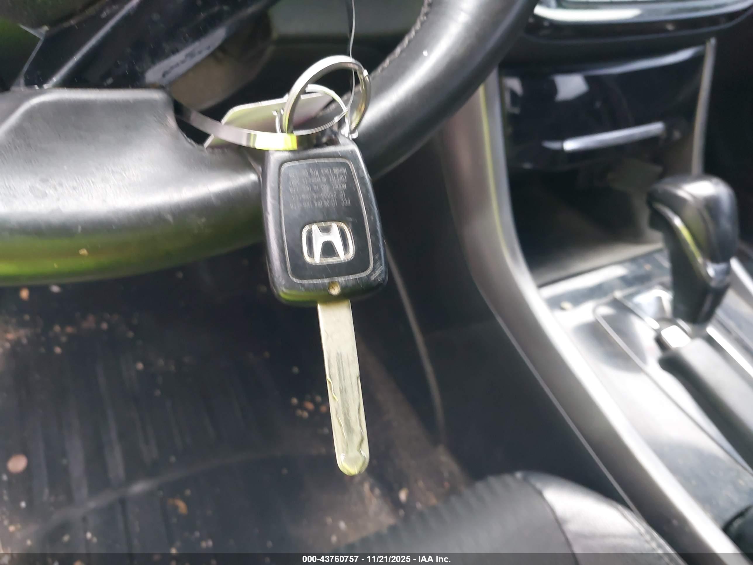 HONDA ACCORD image 11