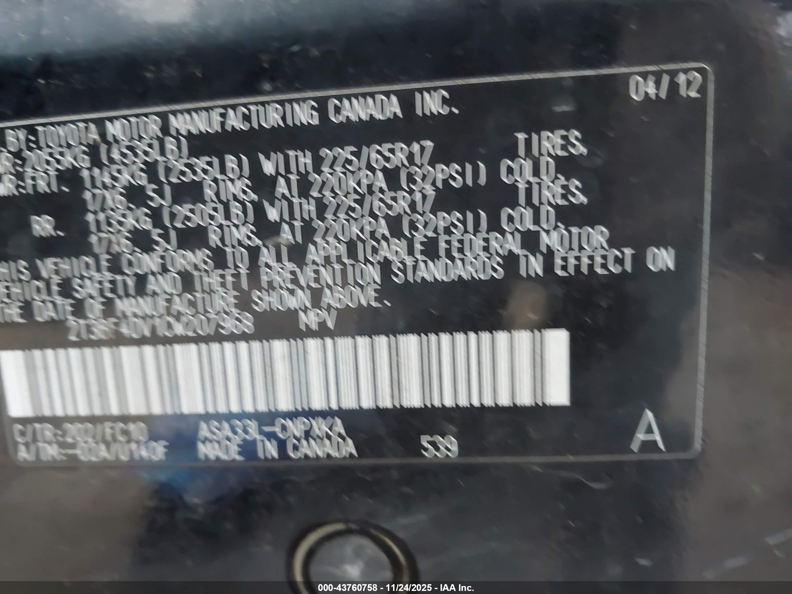 TOYOTA RAV4 image 9