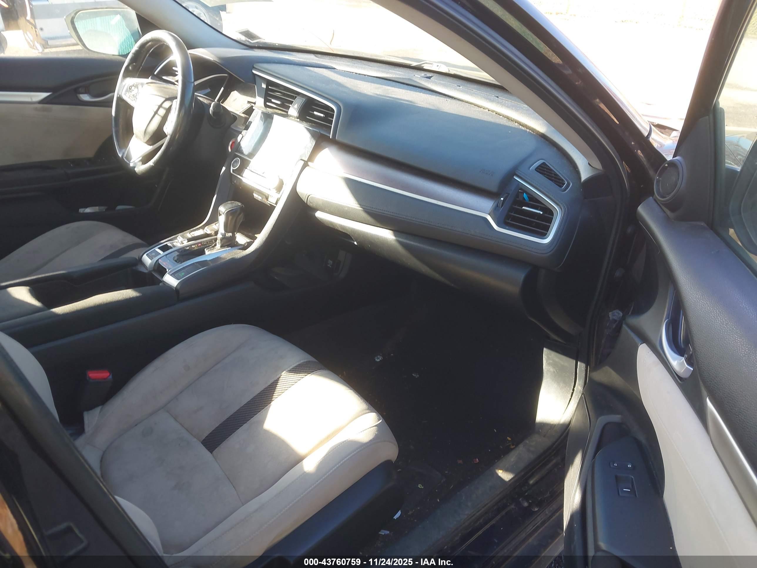 HONDA CIVIC image 5