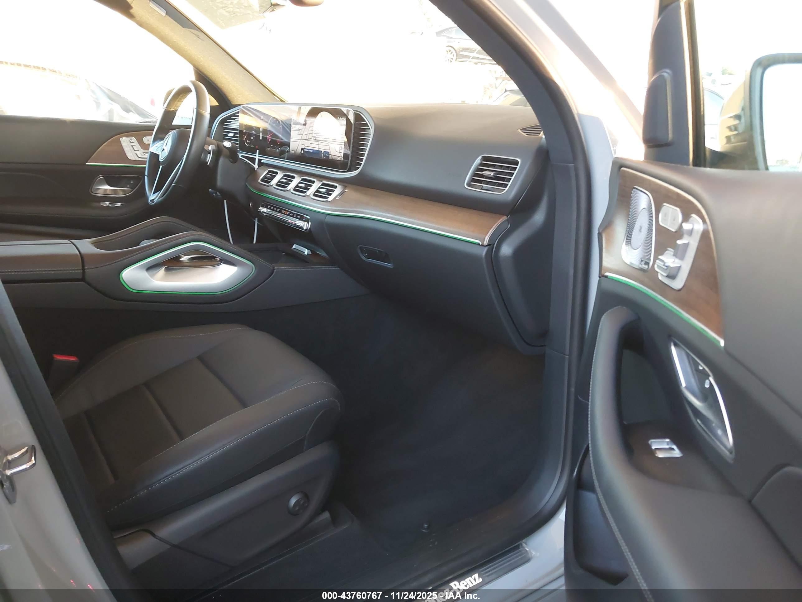 MERCEDES-BENZ GLE image 5