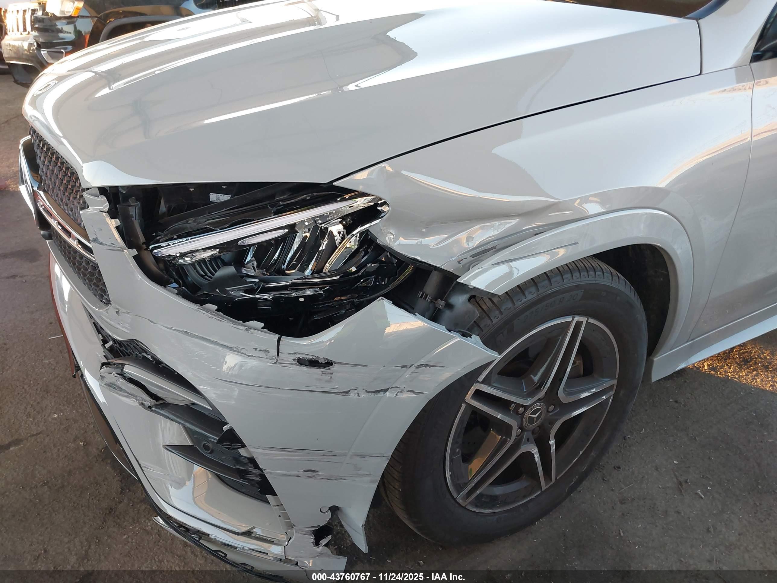 MERCEDES-BENZ GLE image 6