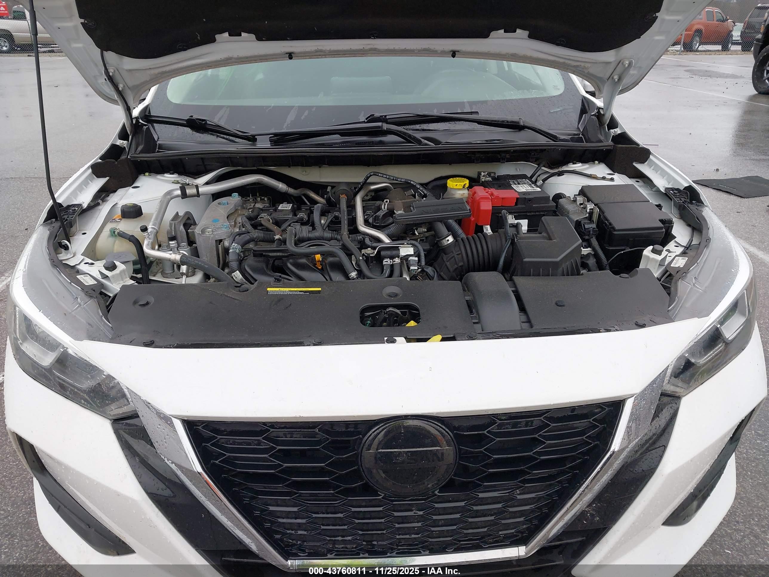 NISSAN SENTRA image 10