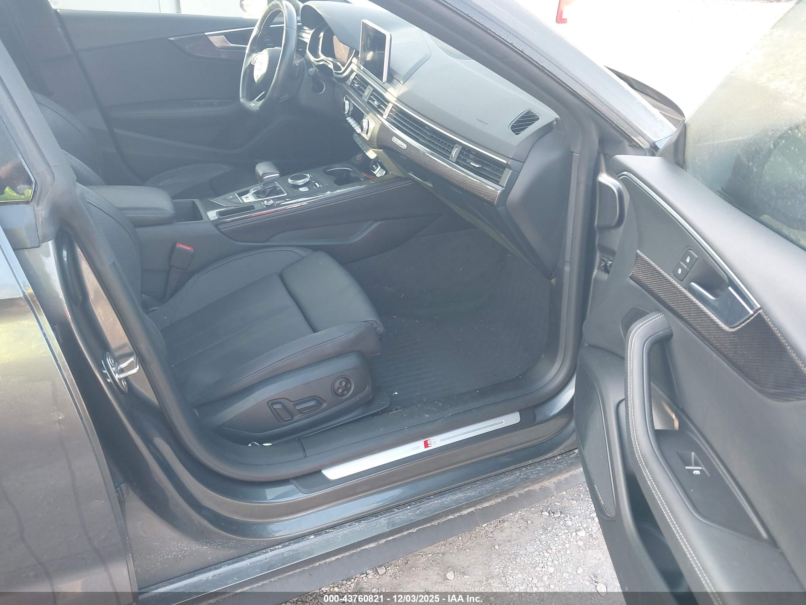 AUDI S5 image 5