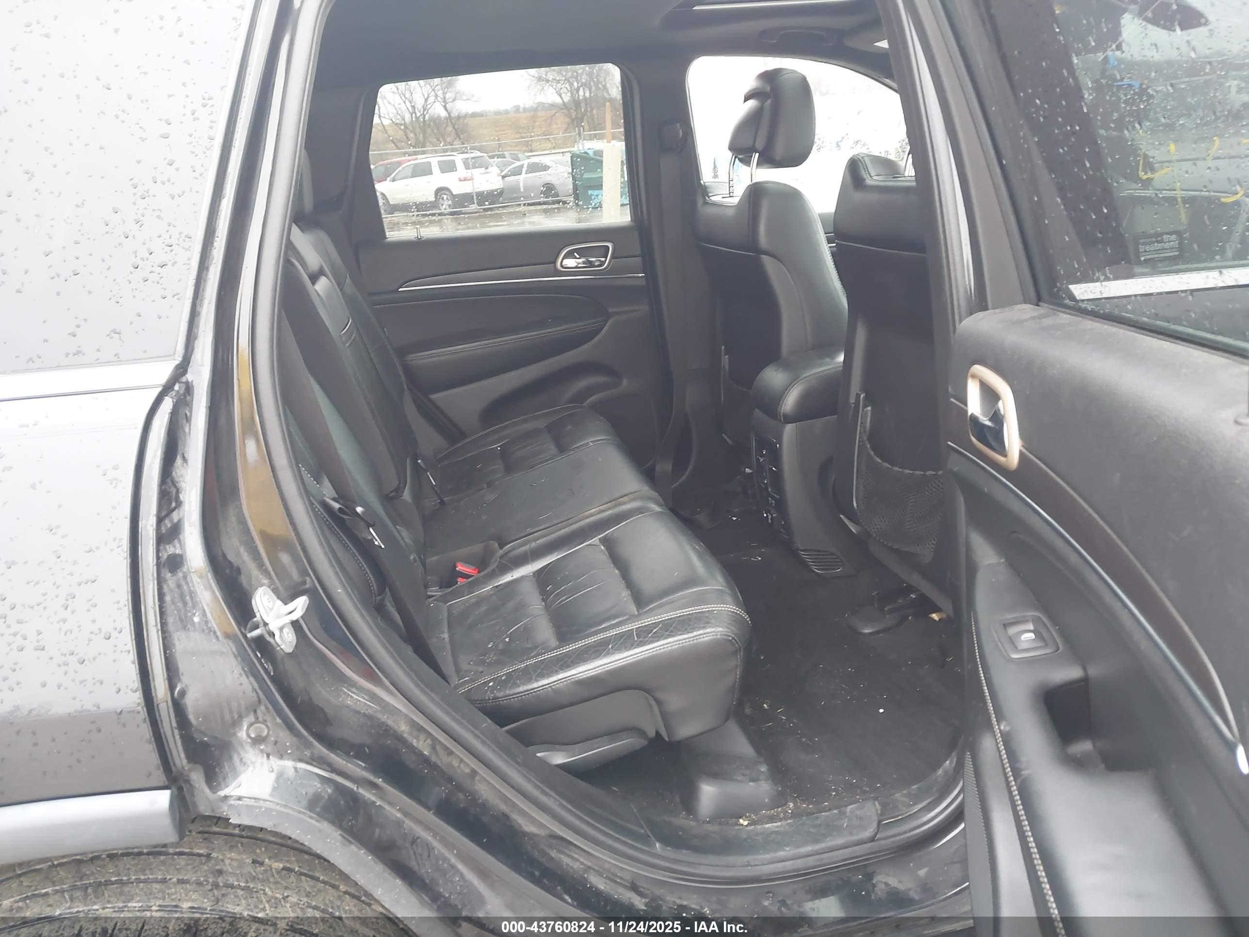 JEEP GRAND image 8